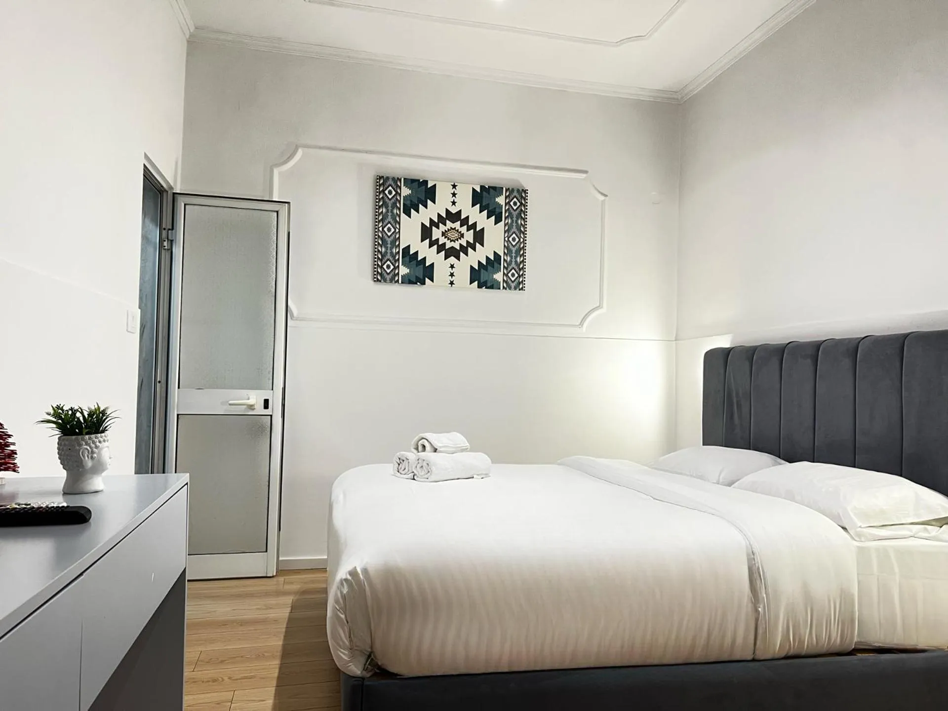 Bed in Tirana Square Hotel