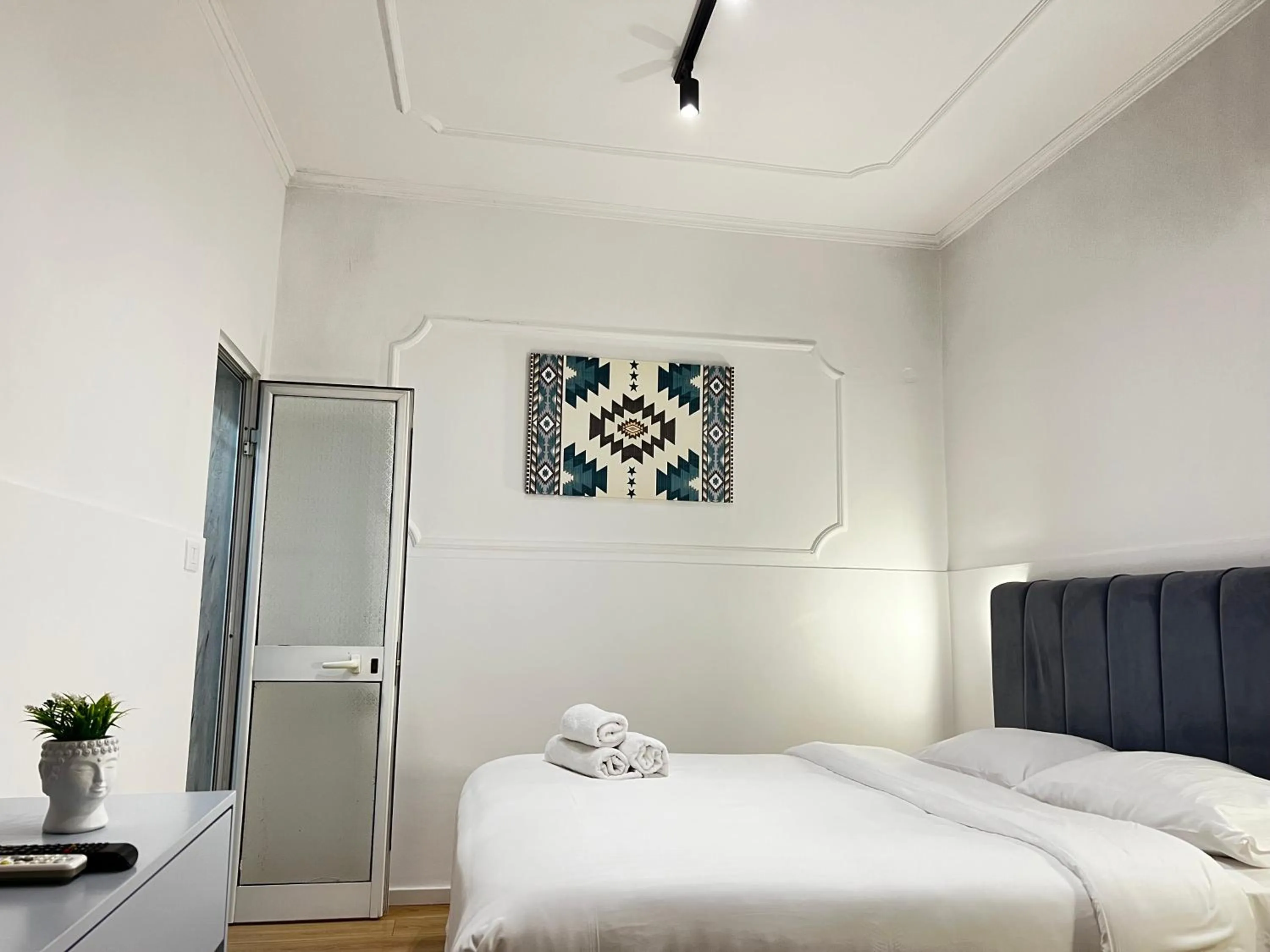 Bed in Tirana Square Hotel