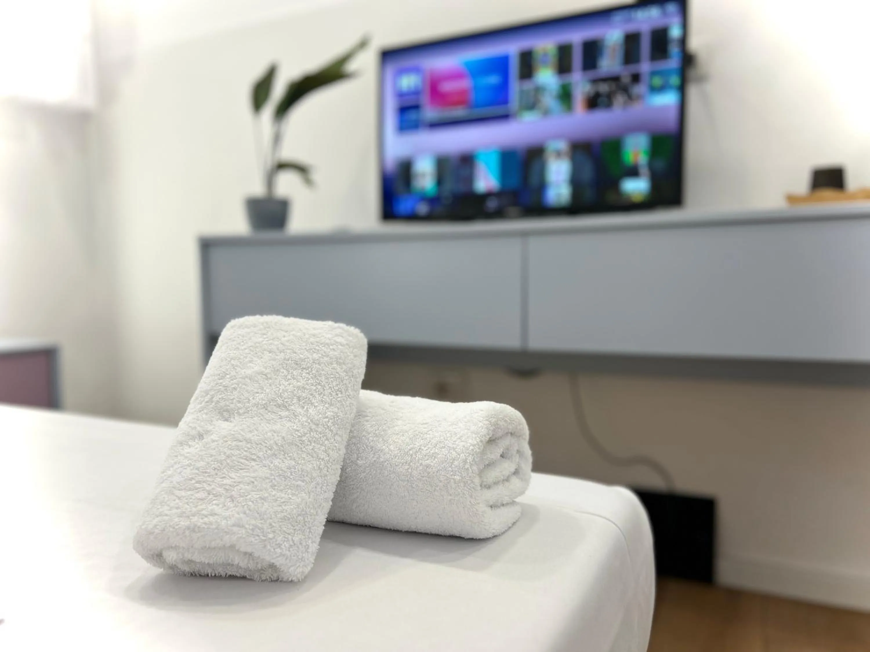 Bed in Tirana Square Hotel