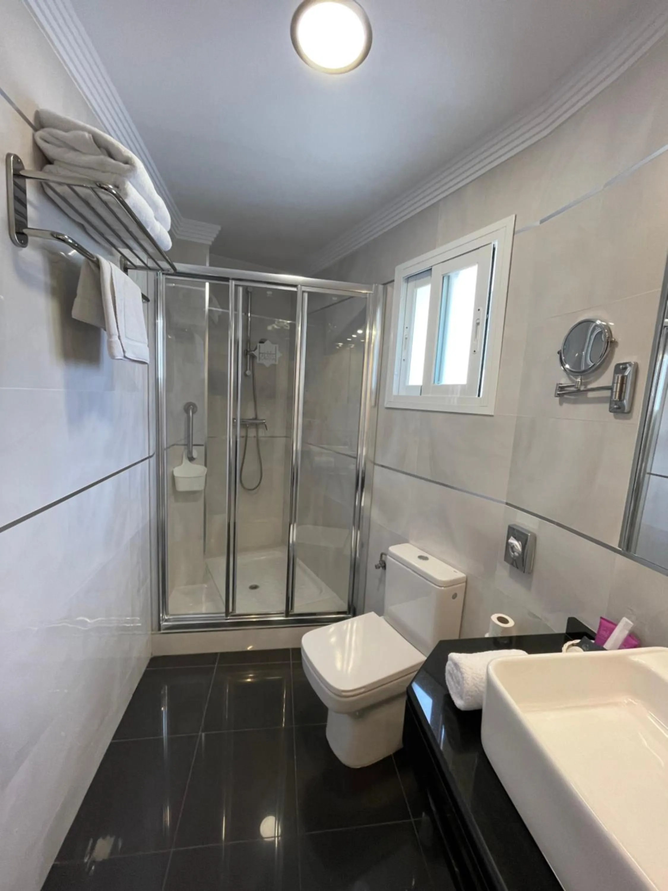 Bathroom in Hotel Plaza Cavana