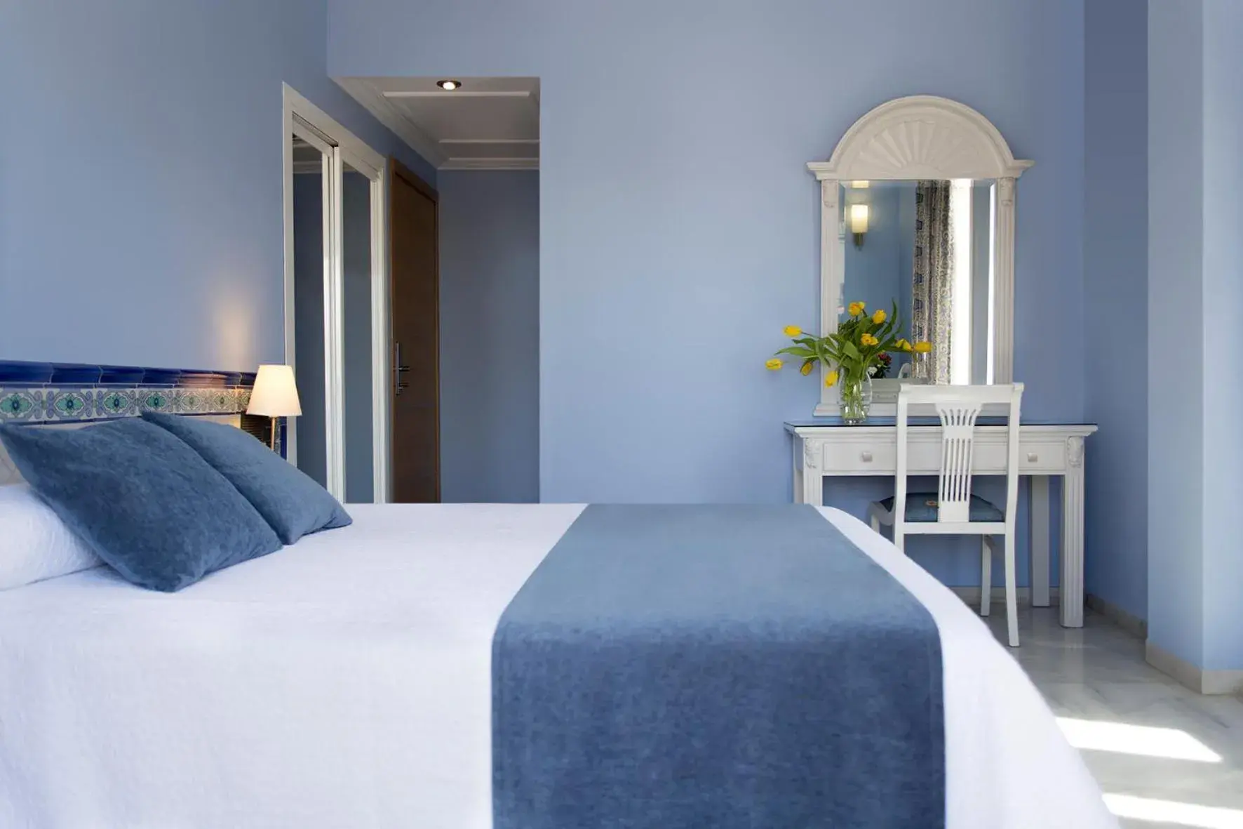 Double or Twin Room with View in Hotel Plaza Cavana Double or Twin Room with View in Hotel Plaza Cavana