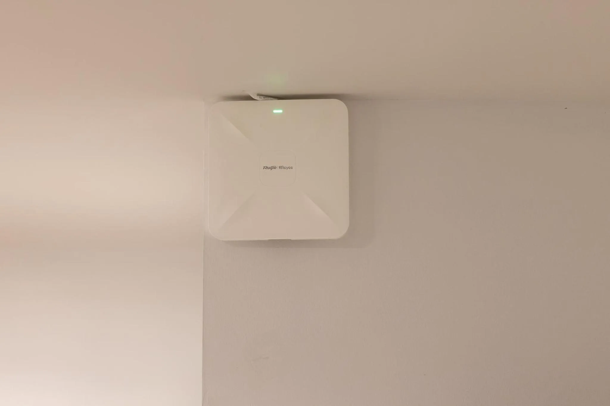 locker in AMIRI PLACE HOTEL