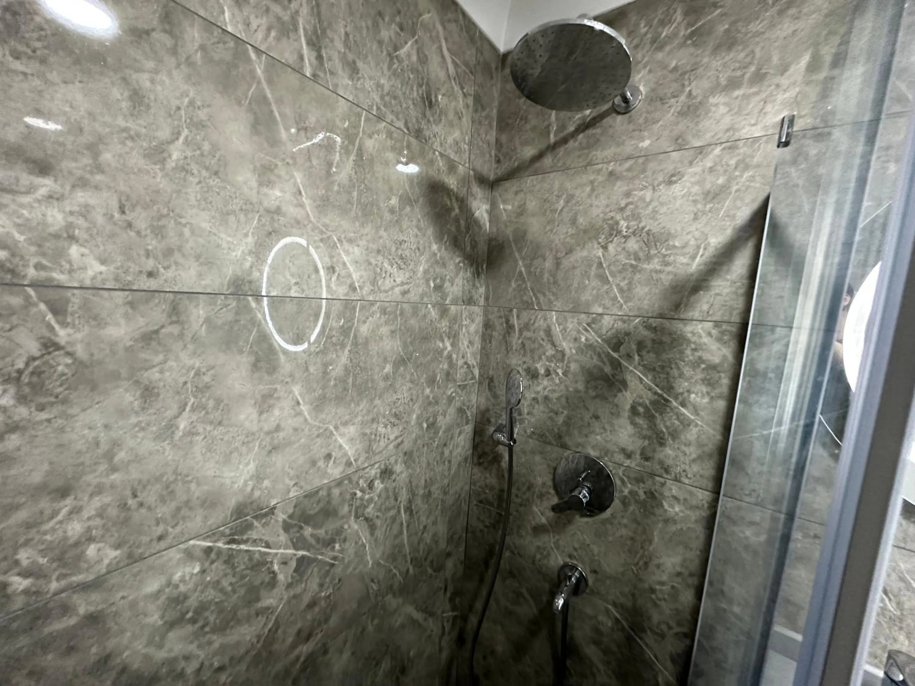 Shower in Rose Plus Residence