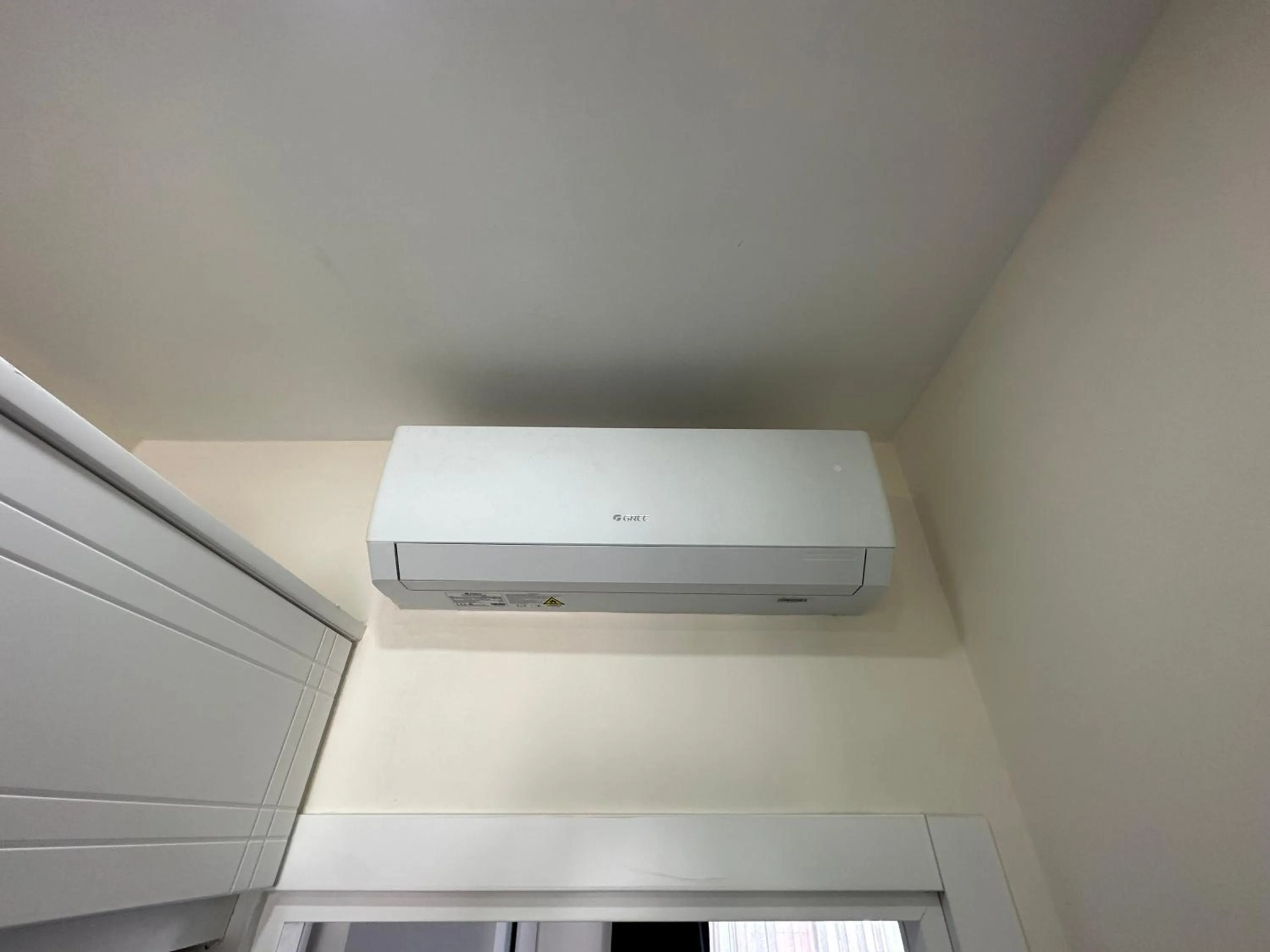 air conditioner in Rose Plus Residence