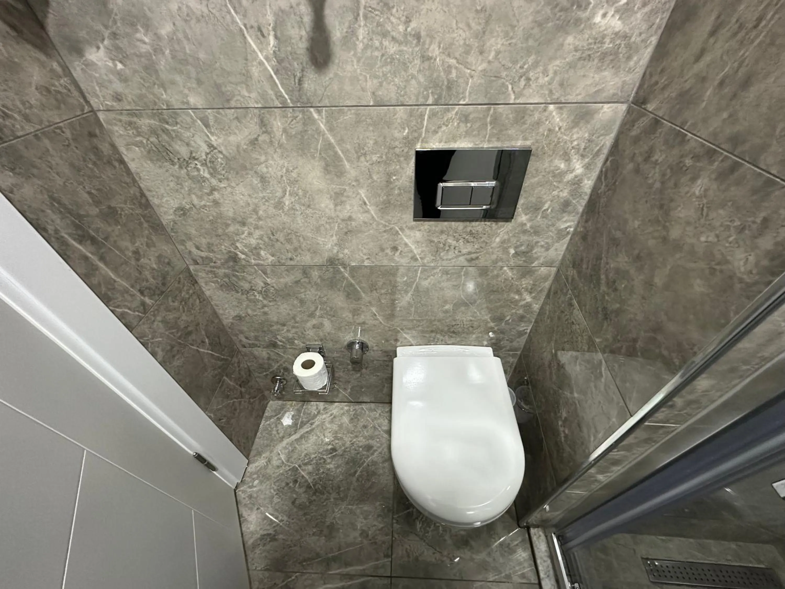 Shower in Rose Plus Residence