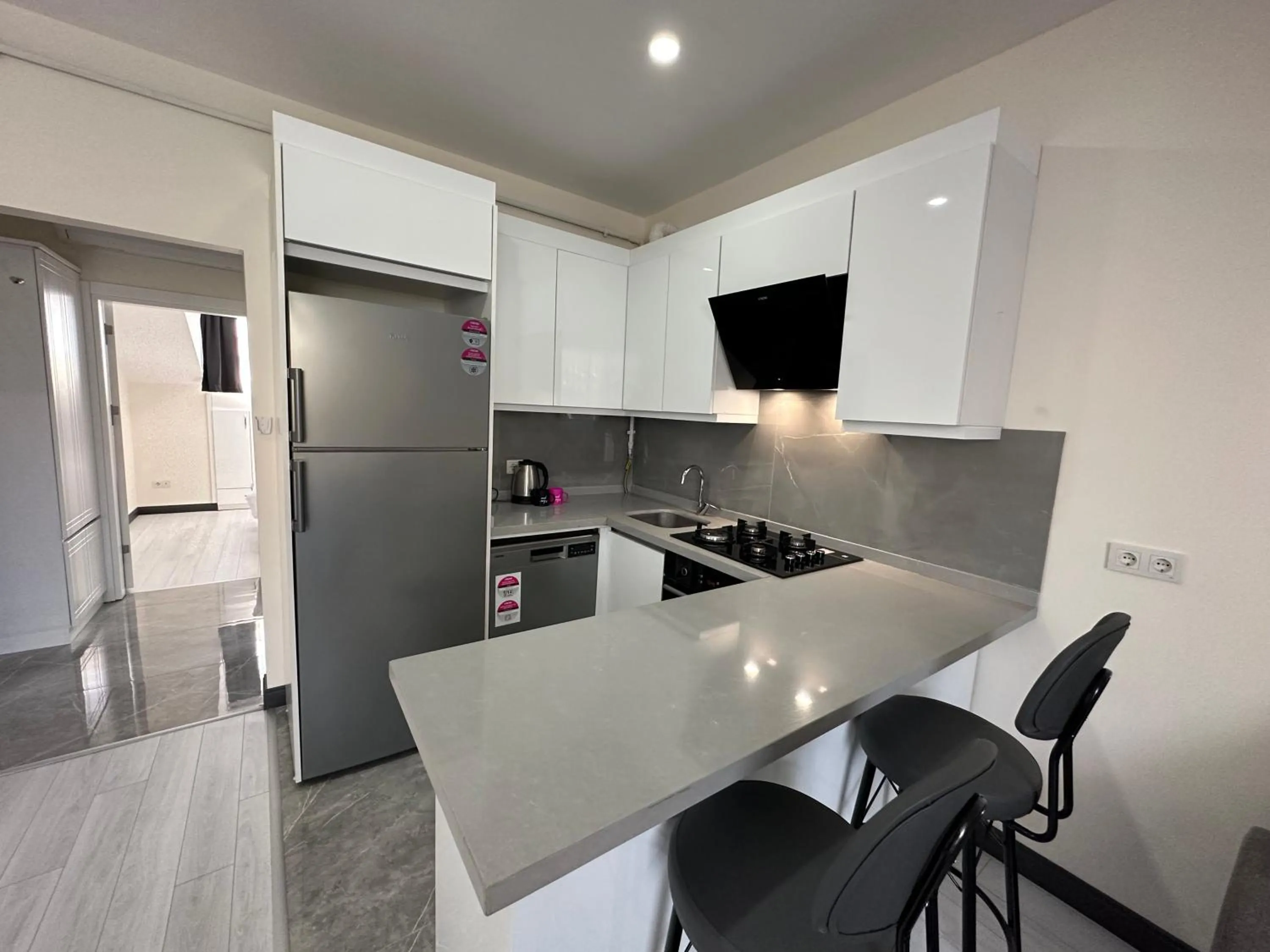 Kitchen or kitchenette in Rose Plus Residence