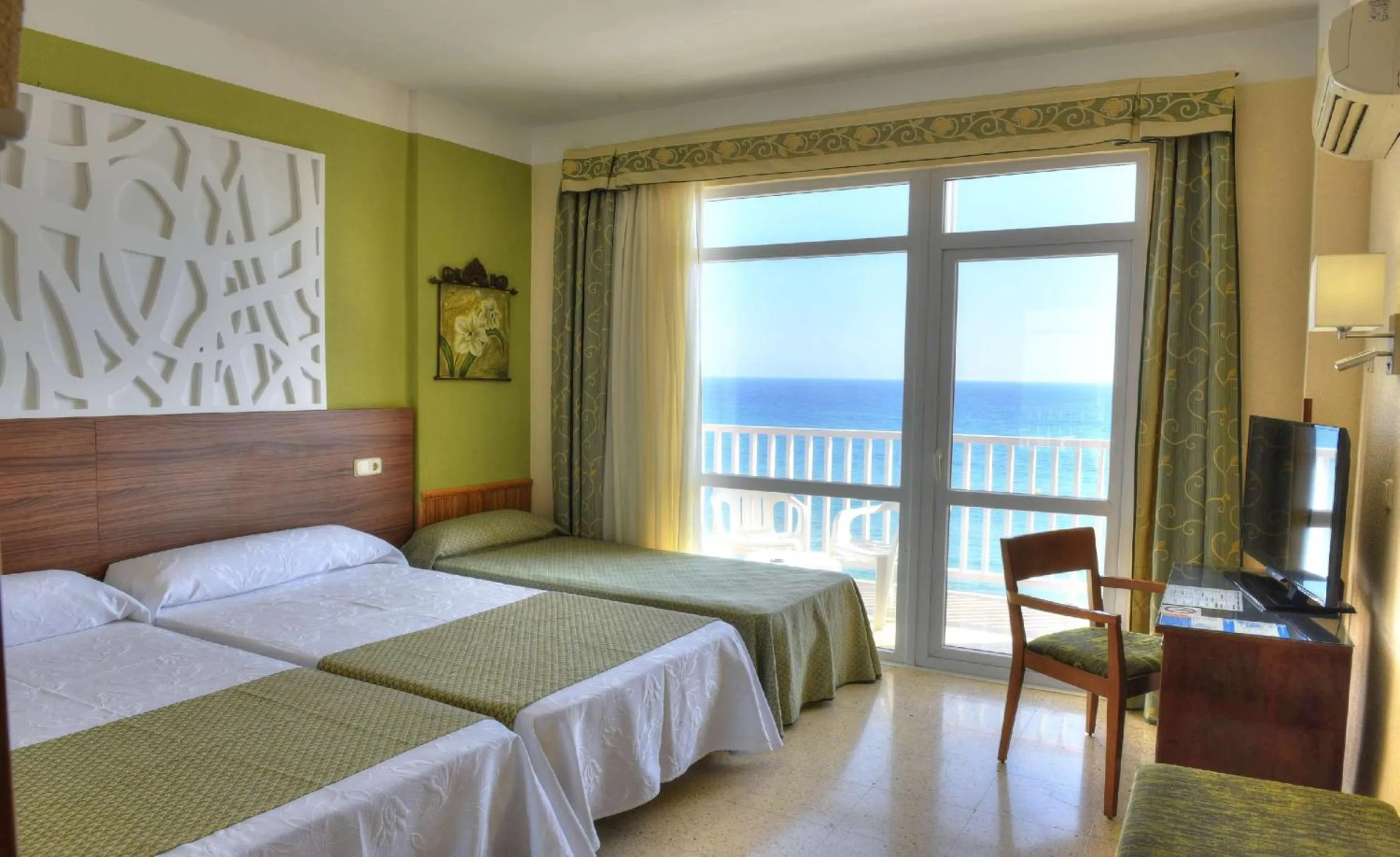 Photo of the whole room, Bed in Hotel & Spa Entremares