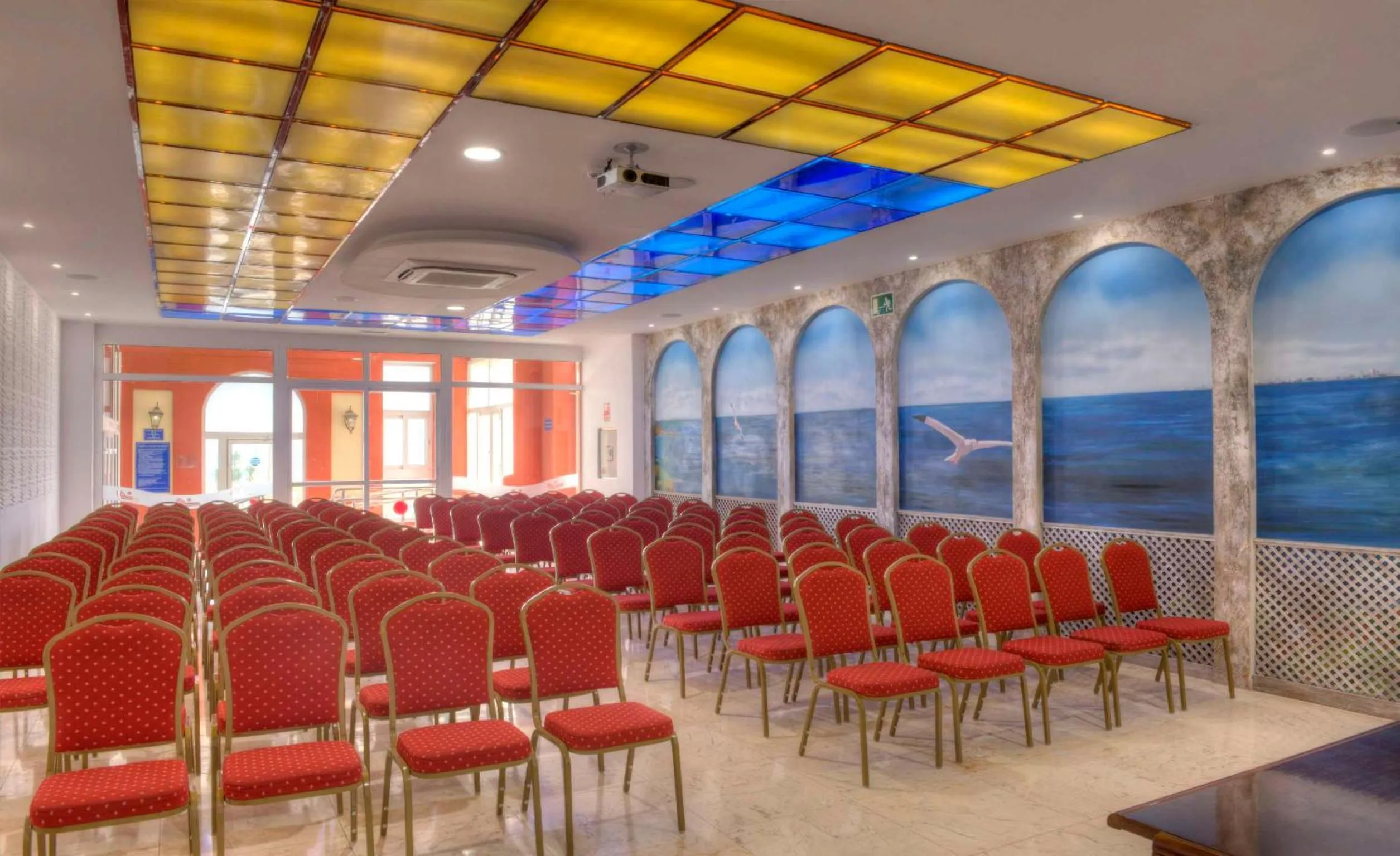 Communal lounge/ TV room in Hotel & Spa Entremares