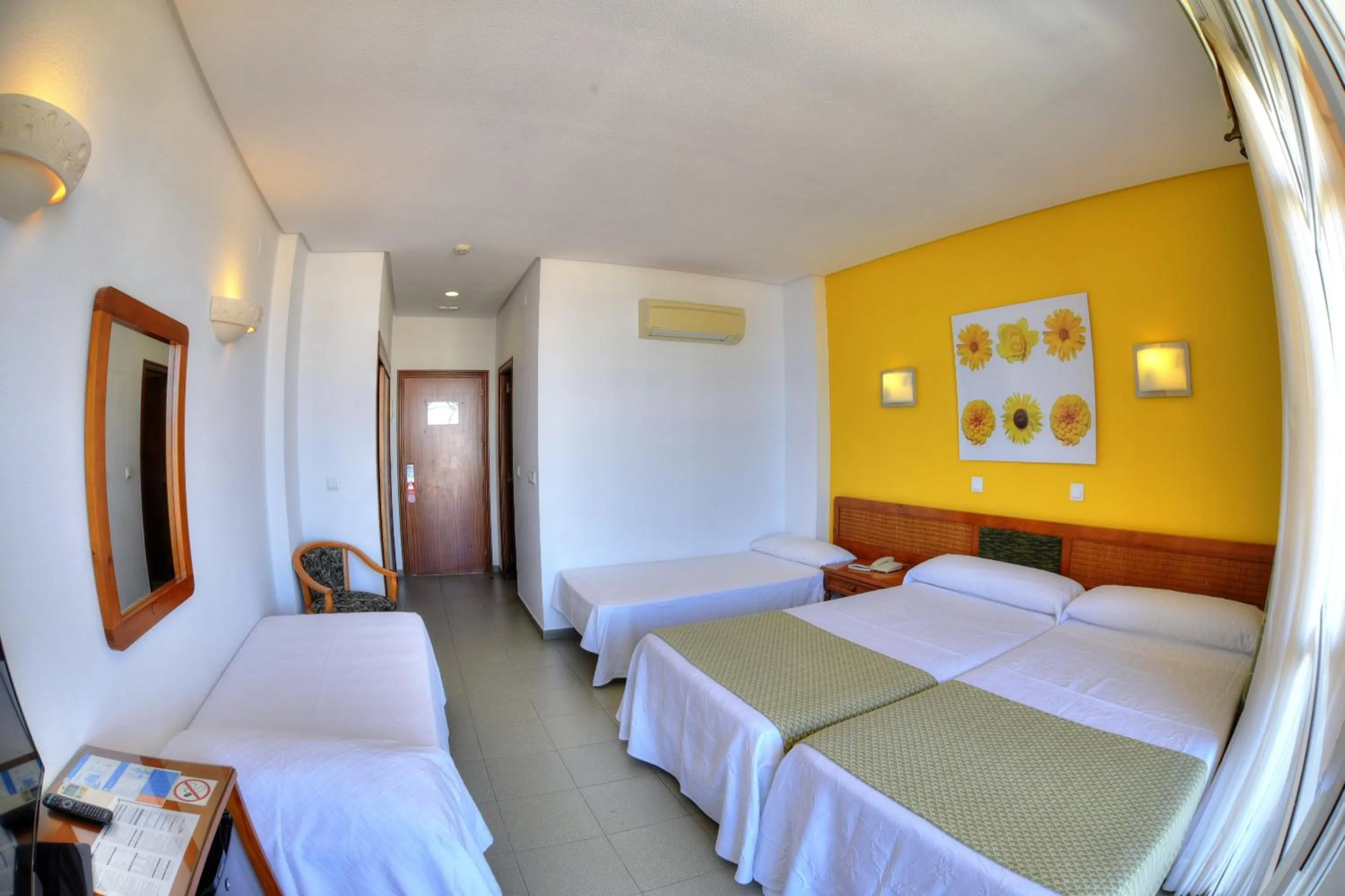 Photo of the whole room, Bed in Hotel & Spa Entremares