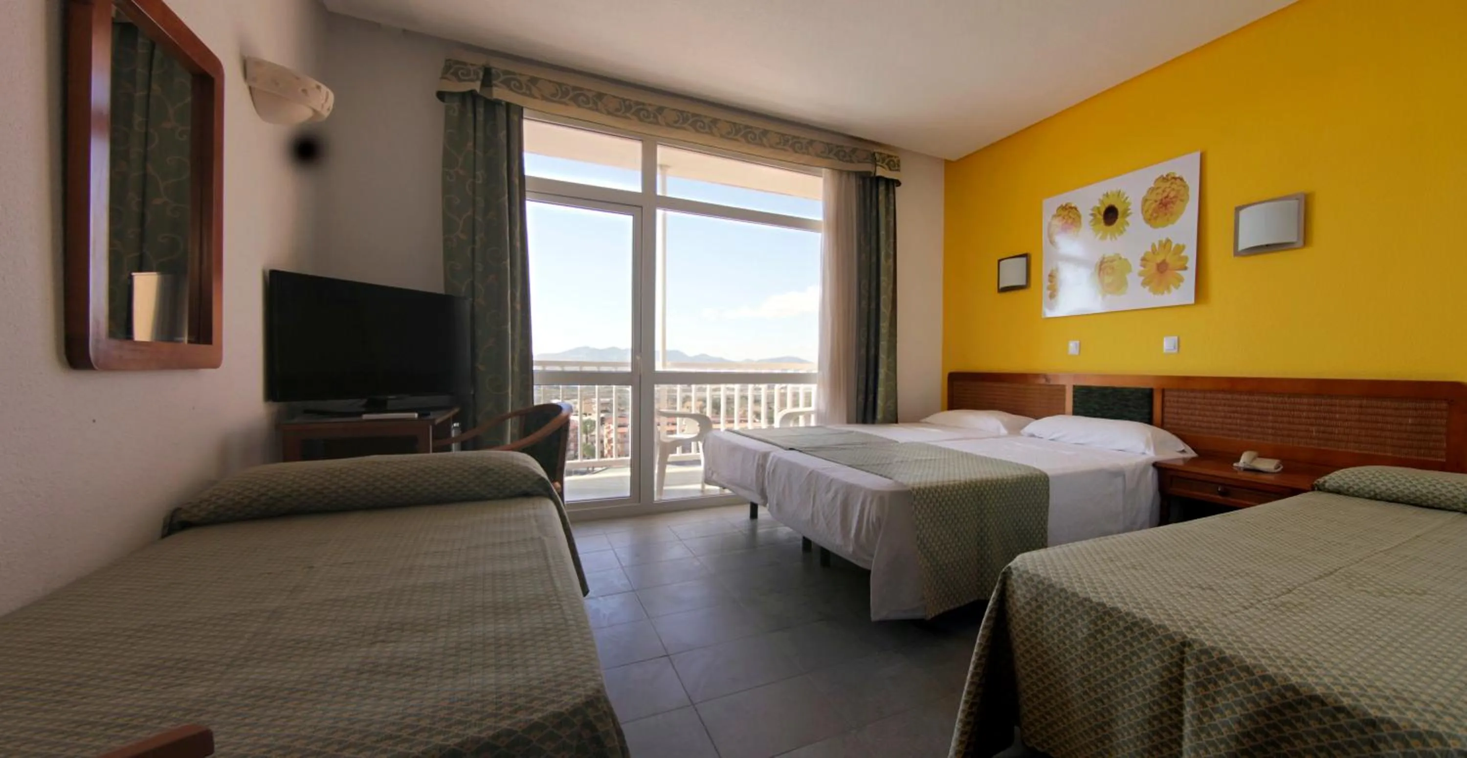 Photo of the whole room, Bed in Hotel & Spa Entremares