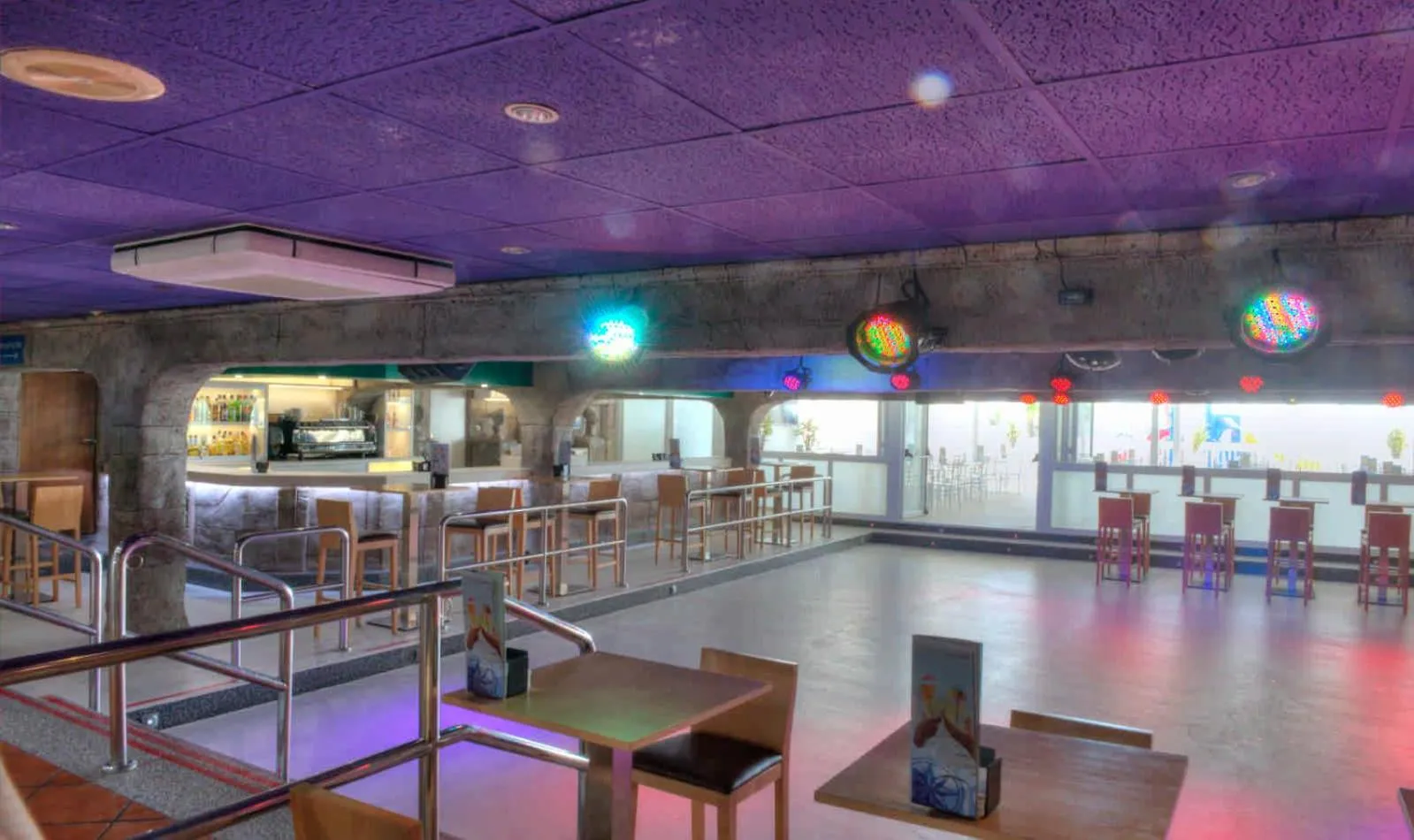 Lounge or bar in Hotel & Spa Entremares