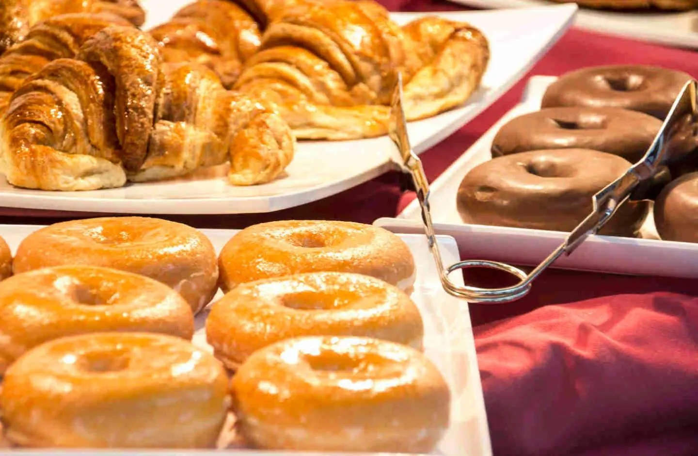 Buffet breakfast in Hotel & Spa Entremares