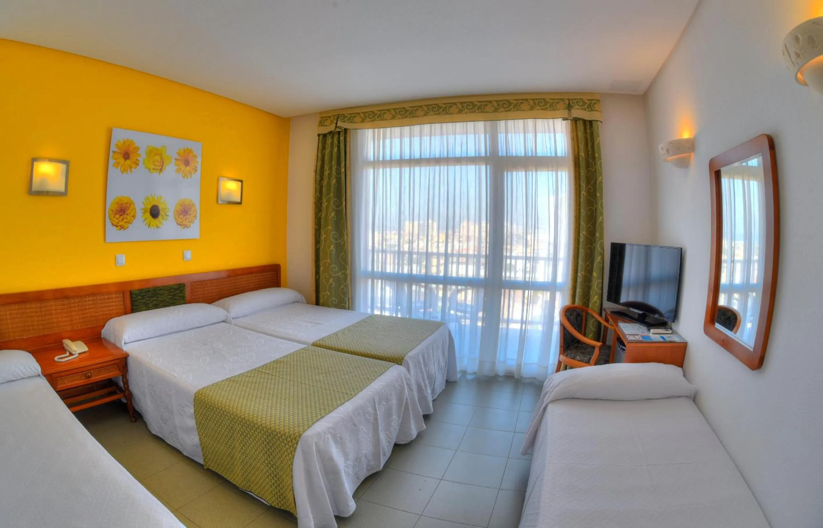 Photo of the whole room, Bed in Hotel & Spa Entremares