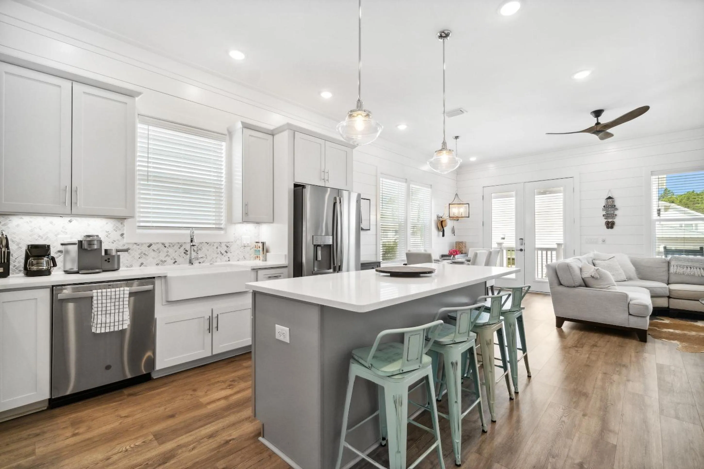 Coffee/tea facilities in 30A Beach House - Mira Bella