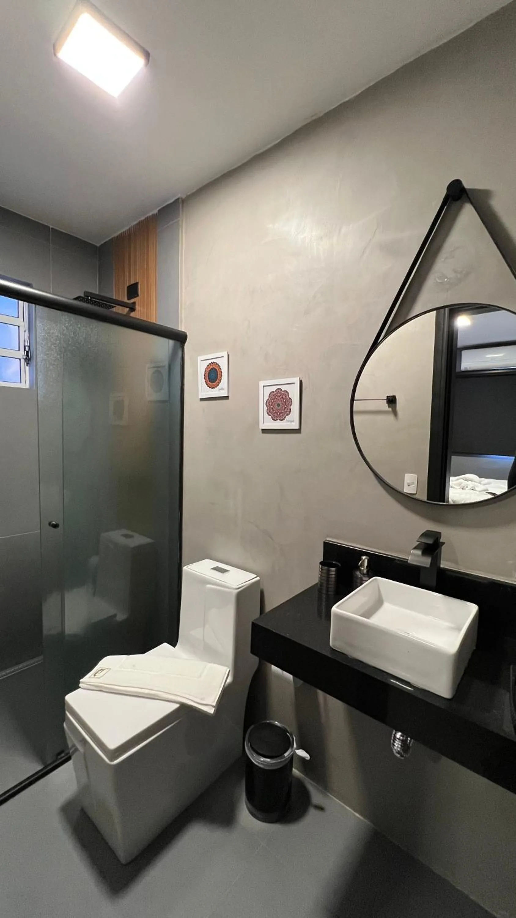 Shower in Hotel La Serena