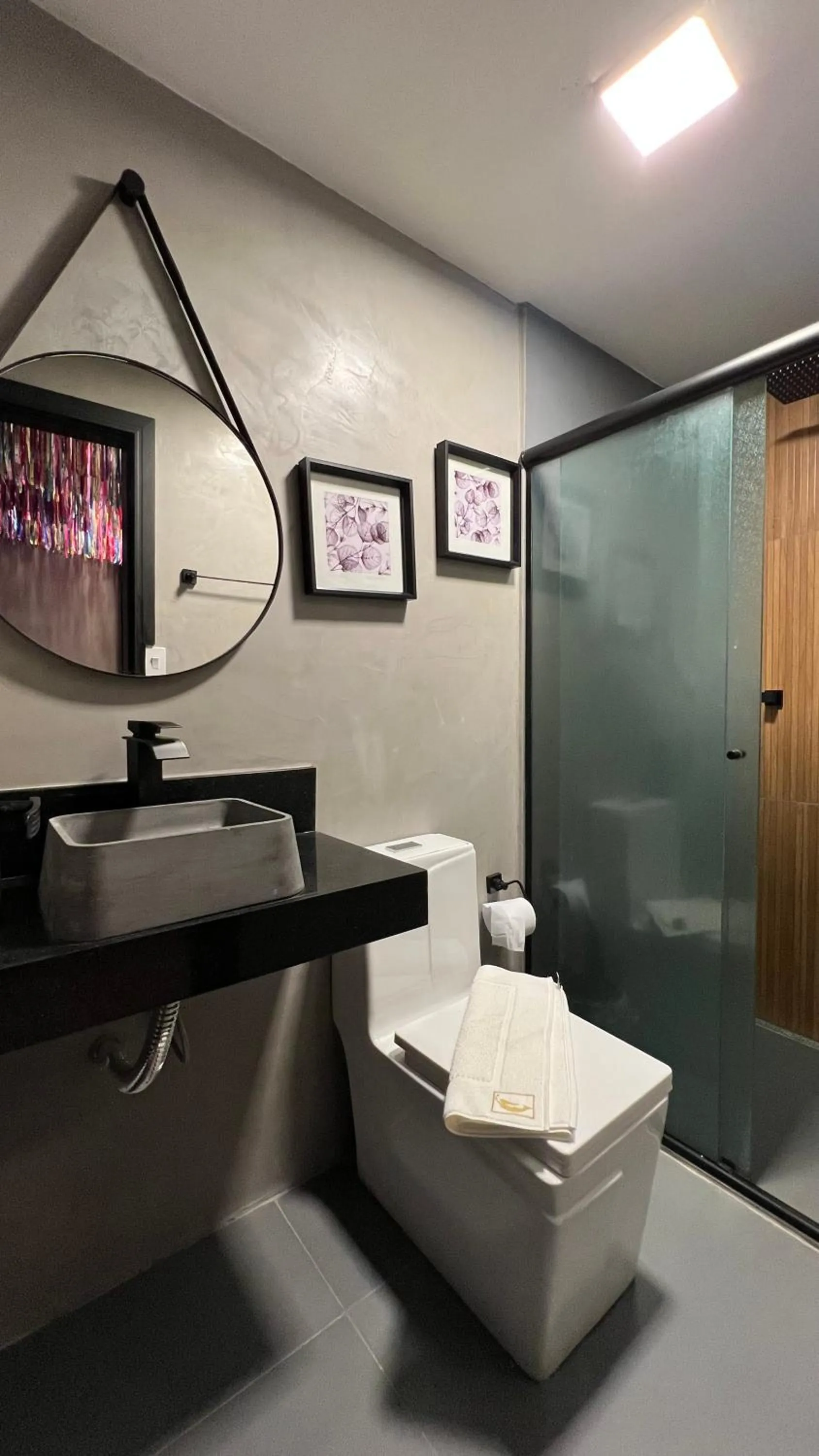 Shower in Hotel La Serena