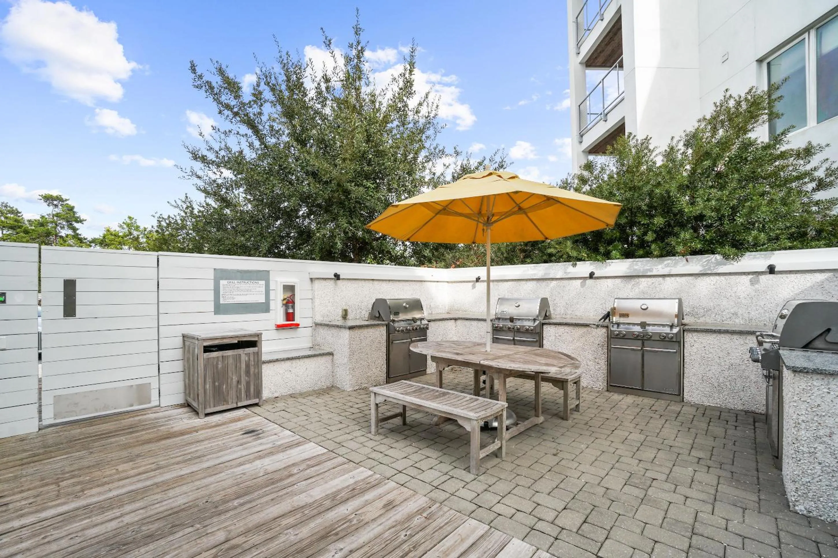 People in The Pointe on 30A by Panhandle Getaways