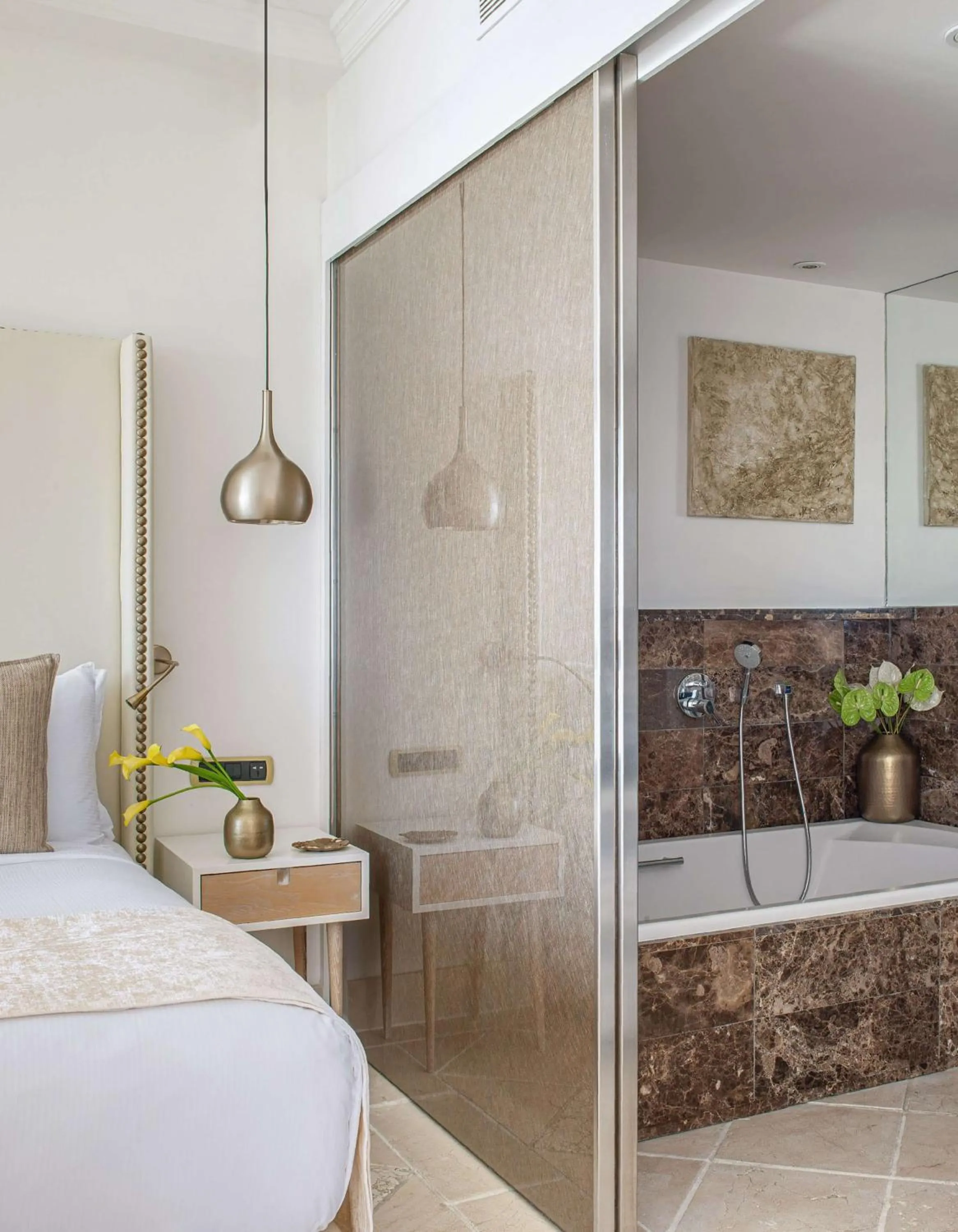 Bedroom in Hotel Don Pepe Gran Meliá