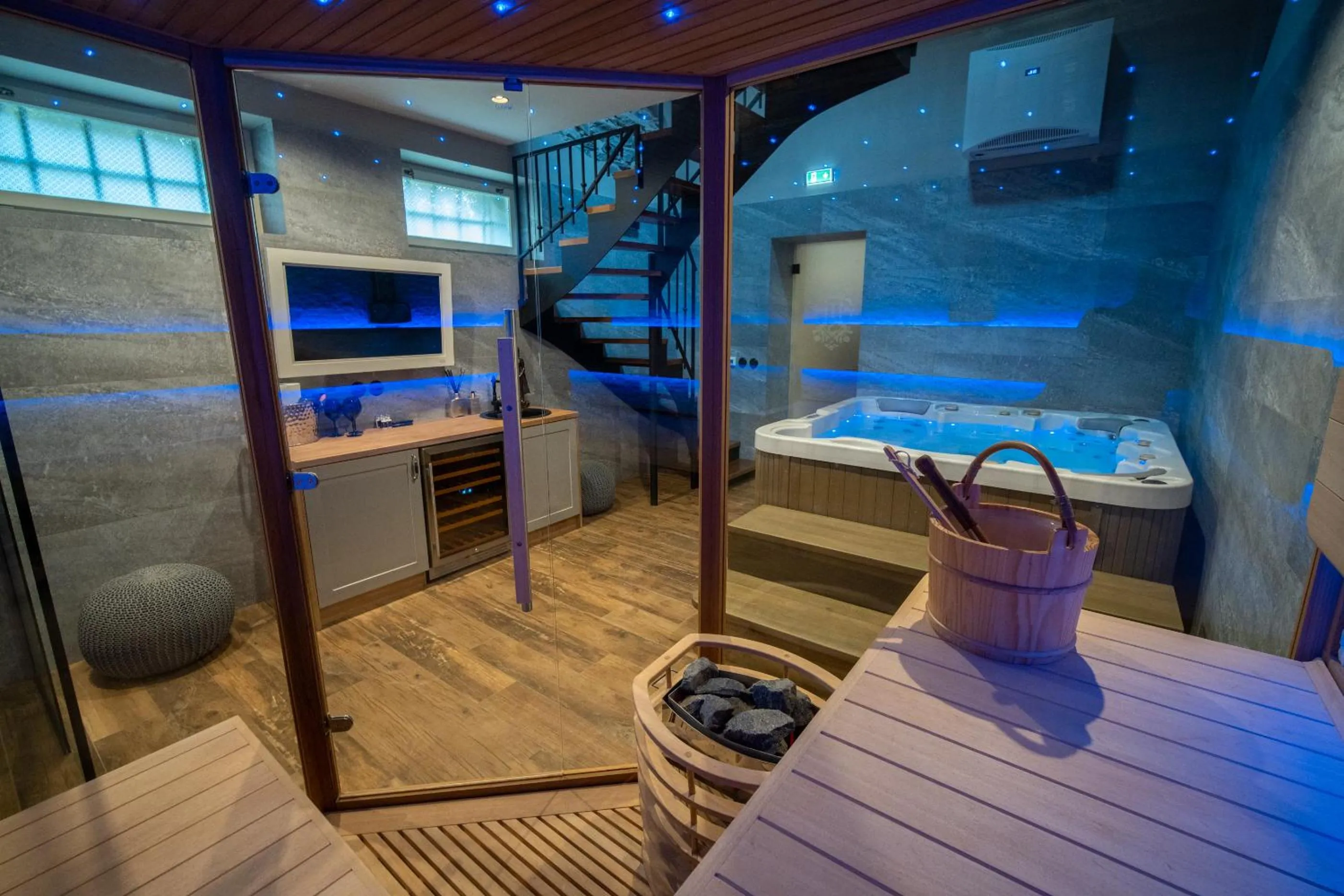 Hot Tub in Hrad Kunzov Boutique Hotel & SPA & Restaurant