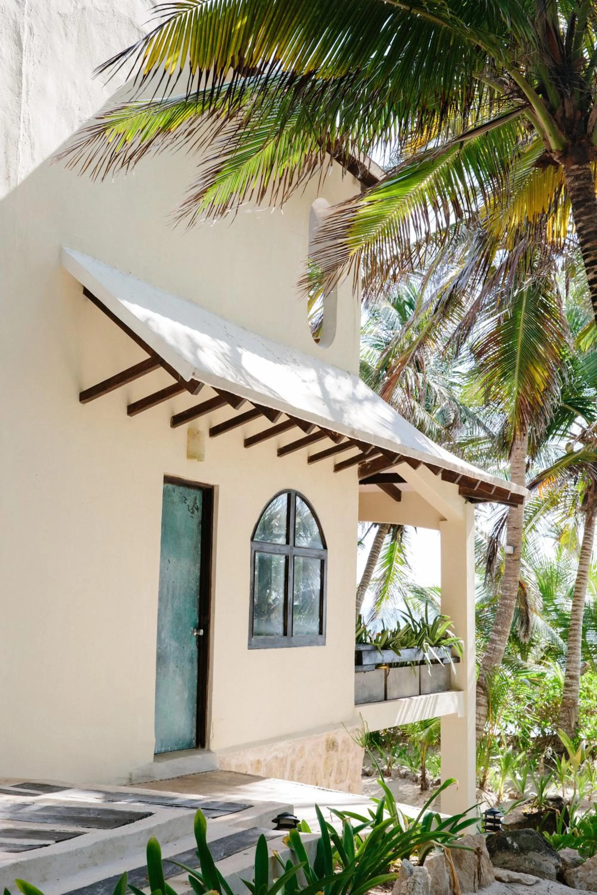 Property building in Olas Tulum