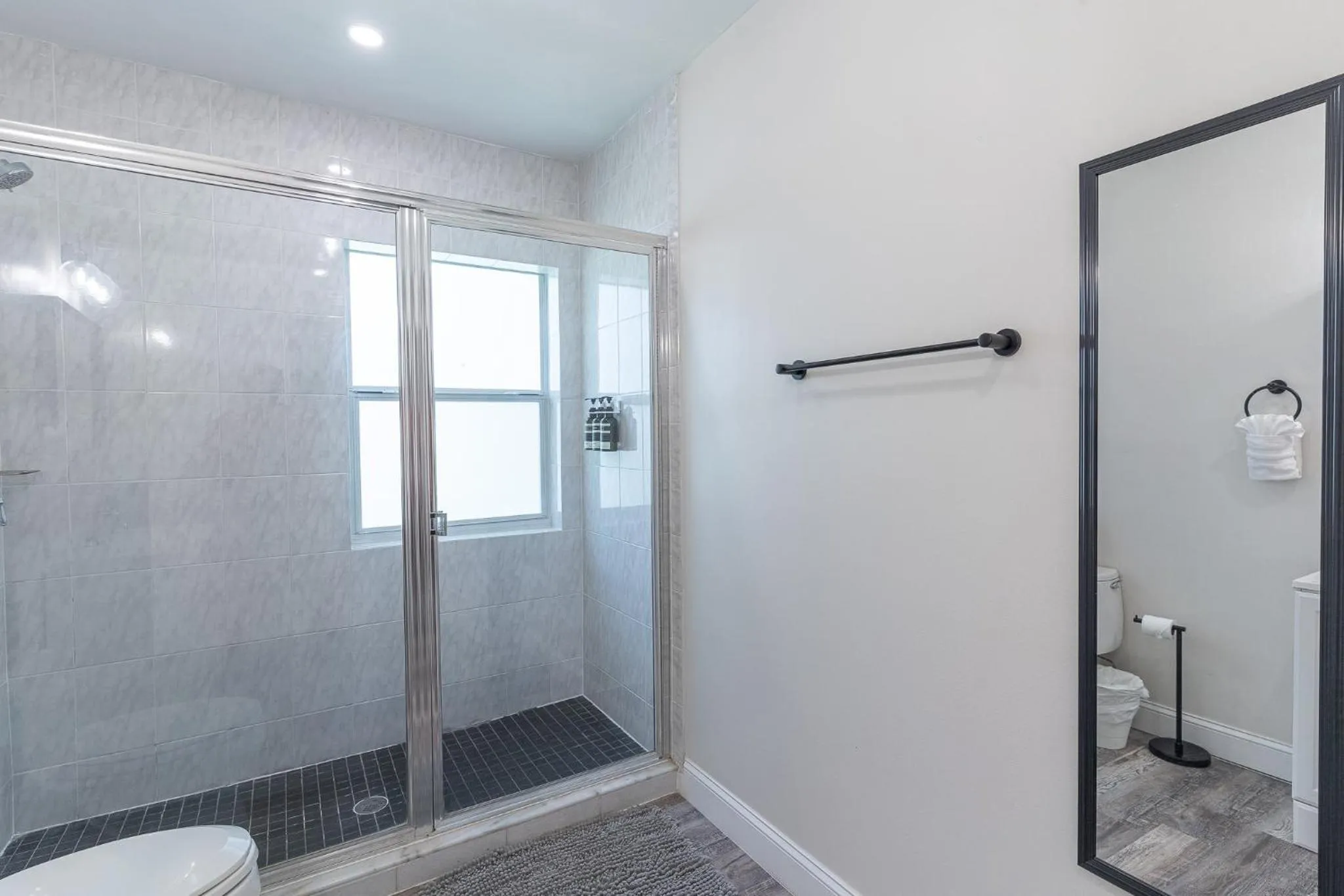 Oia House Brickell Beach 10 minutes Pool Location