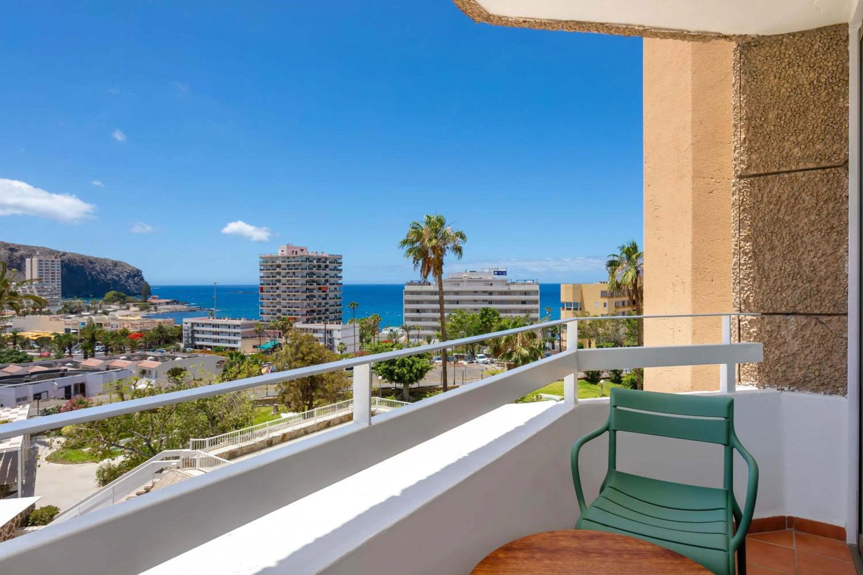 Property building in SOL Arona Tenerife