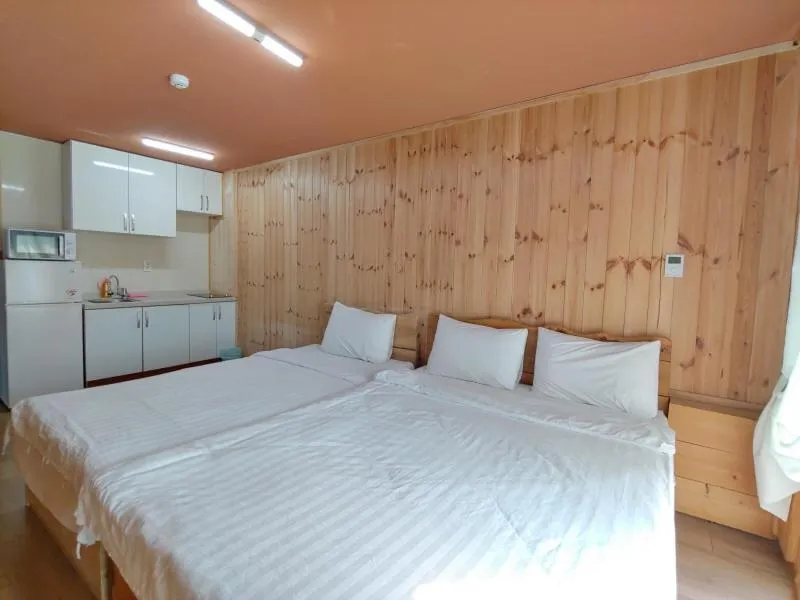 Bed in Jeju Hanibaram Pension