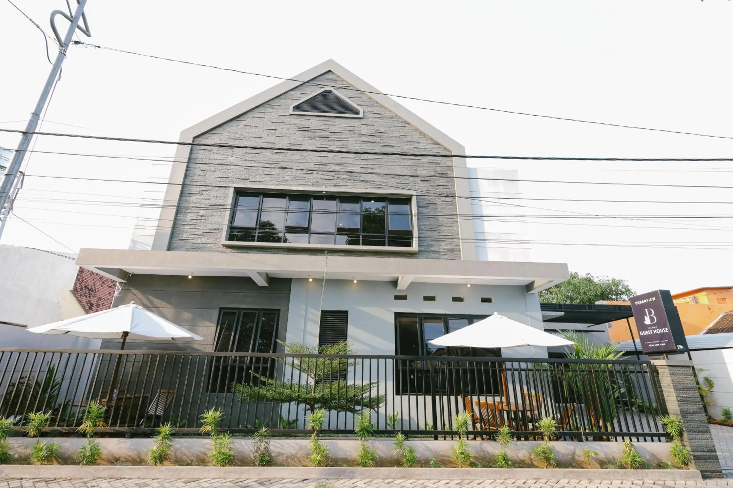 Property building in Urbanview B Syariah Lumajang by RedDoorz