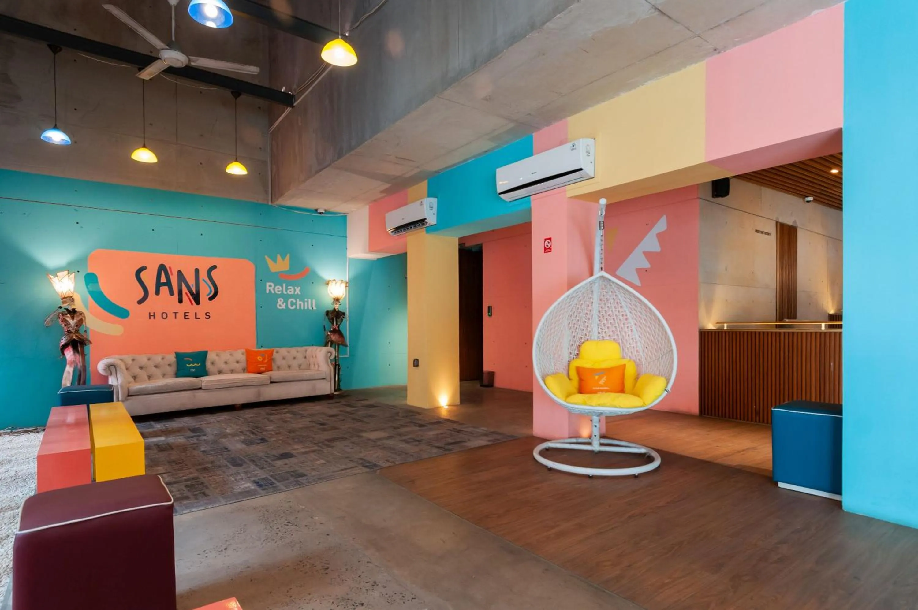 Living room in Sans Hotel Finest Medan