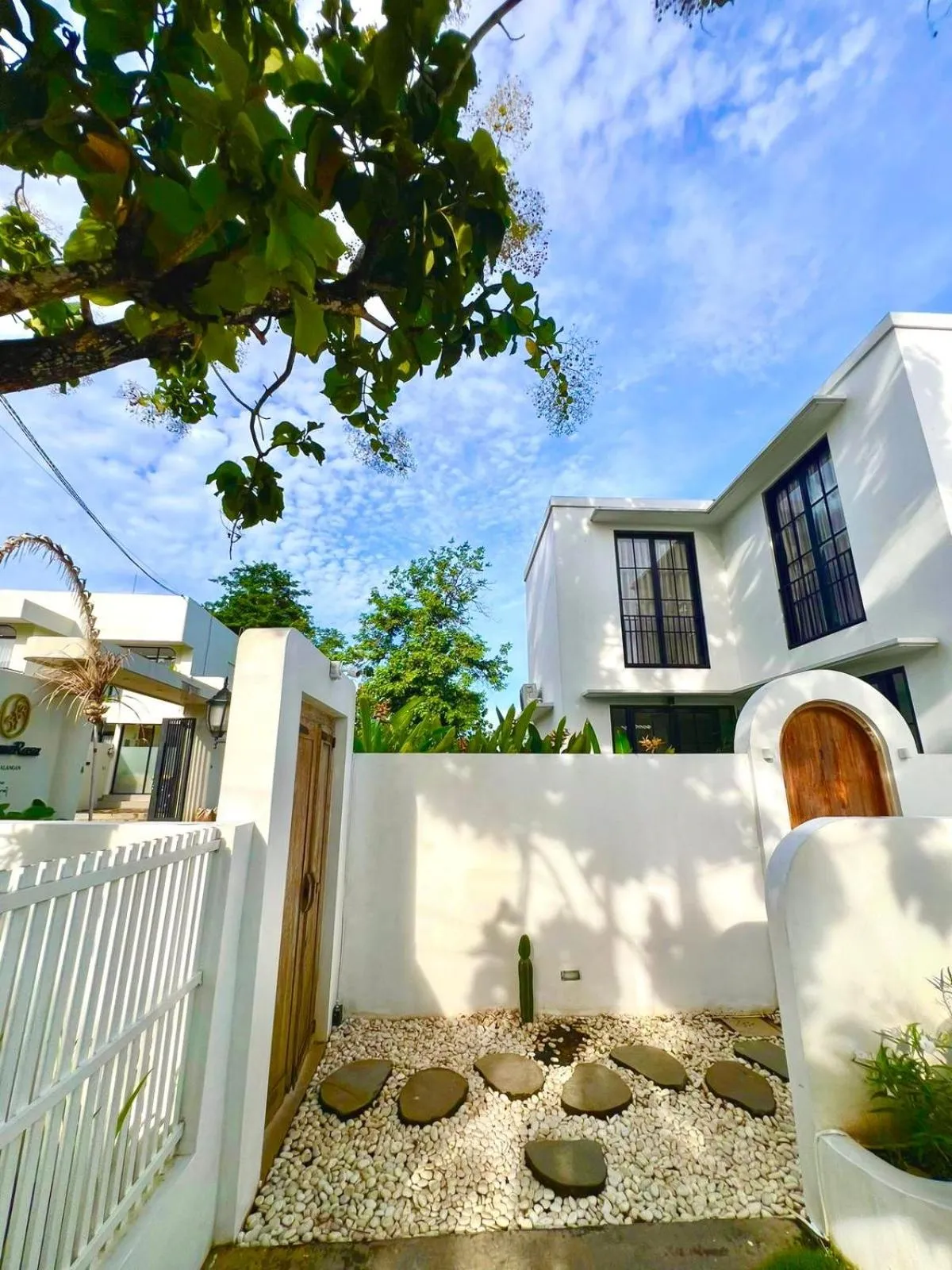 Property building in Bukawa Residences Balangan