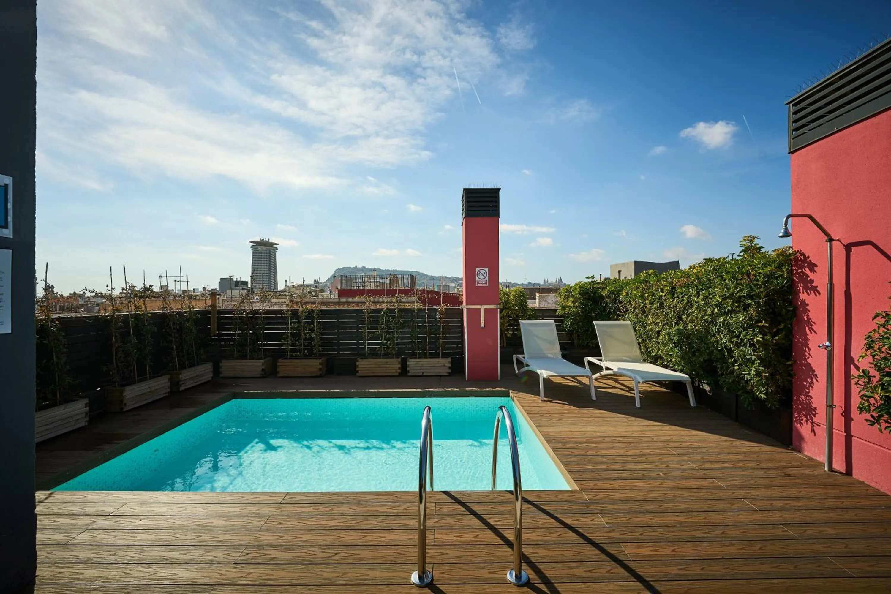 Swimming pool in Catalonia Avinyo
