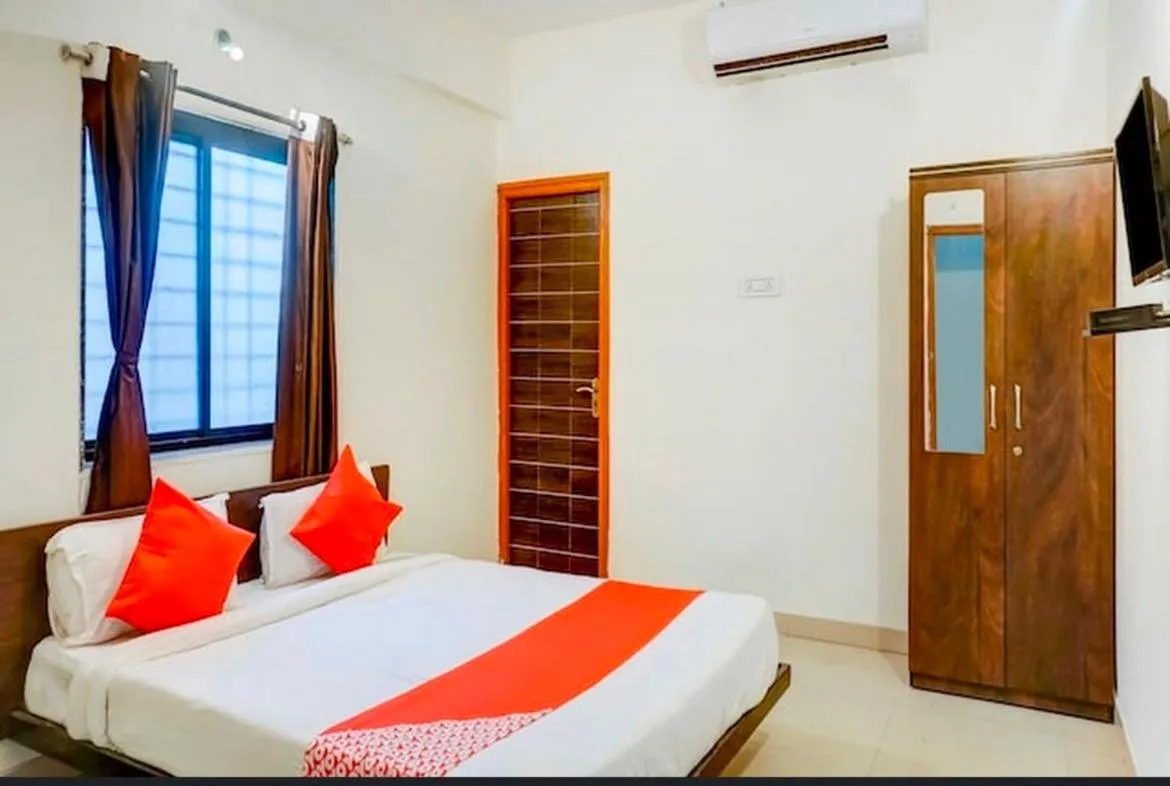 Bedroom, Bed in Hotel O Sai inn 2