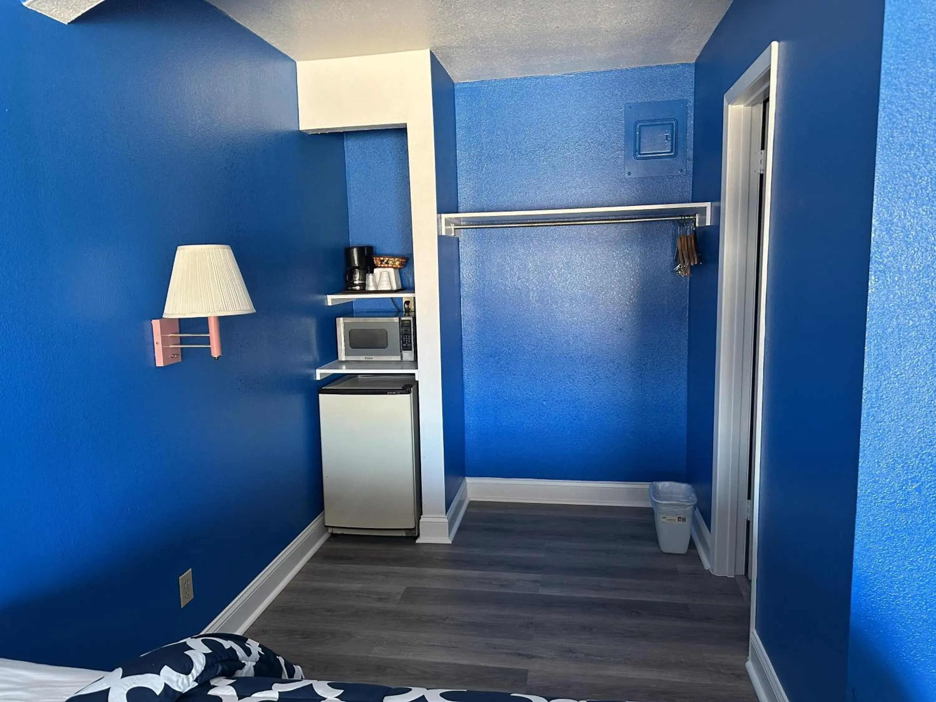 Standard Double Room in Apollo Lodge and RV Park Standard Double Room in Apollo Lodge and RV Park