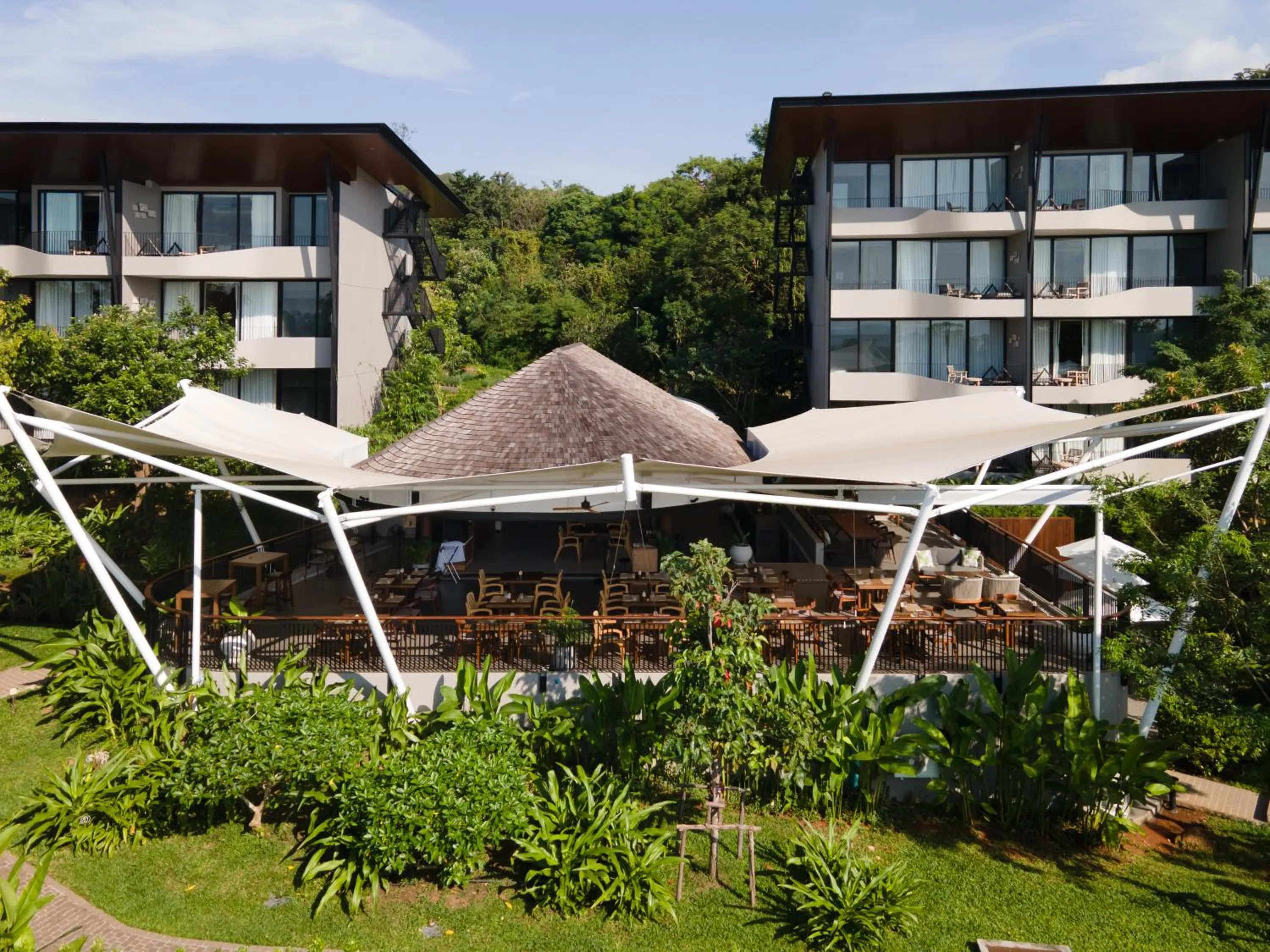 Property building in VARANA Krabi Hotel