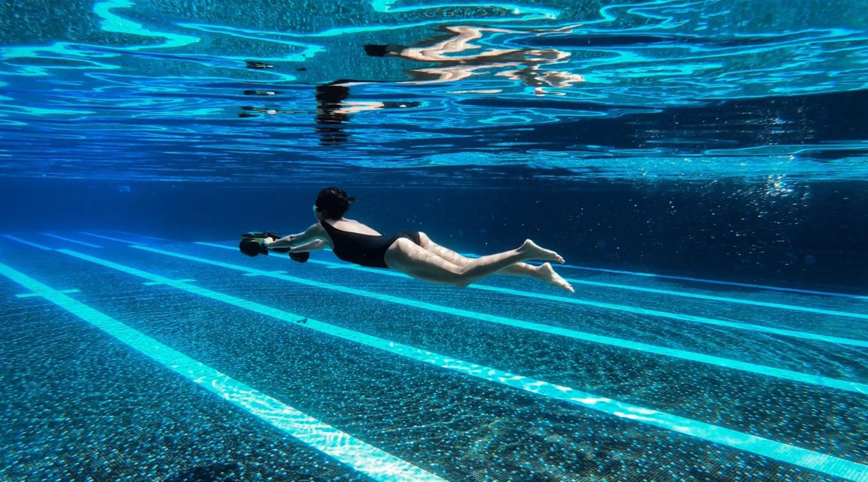 Swimming pool in VARANA Krabi Hotel