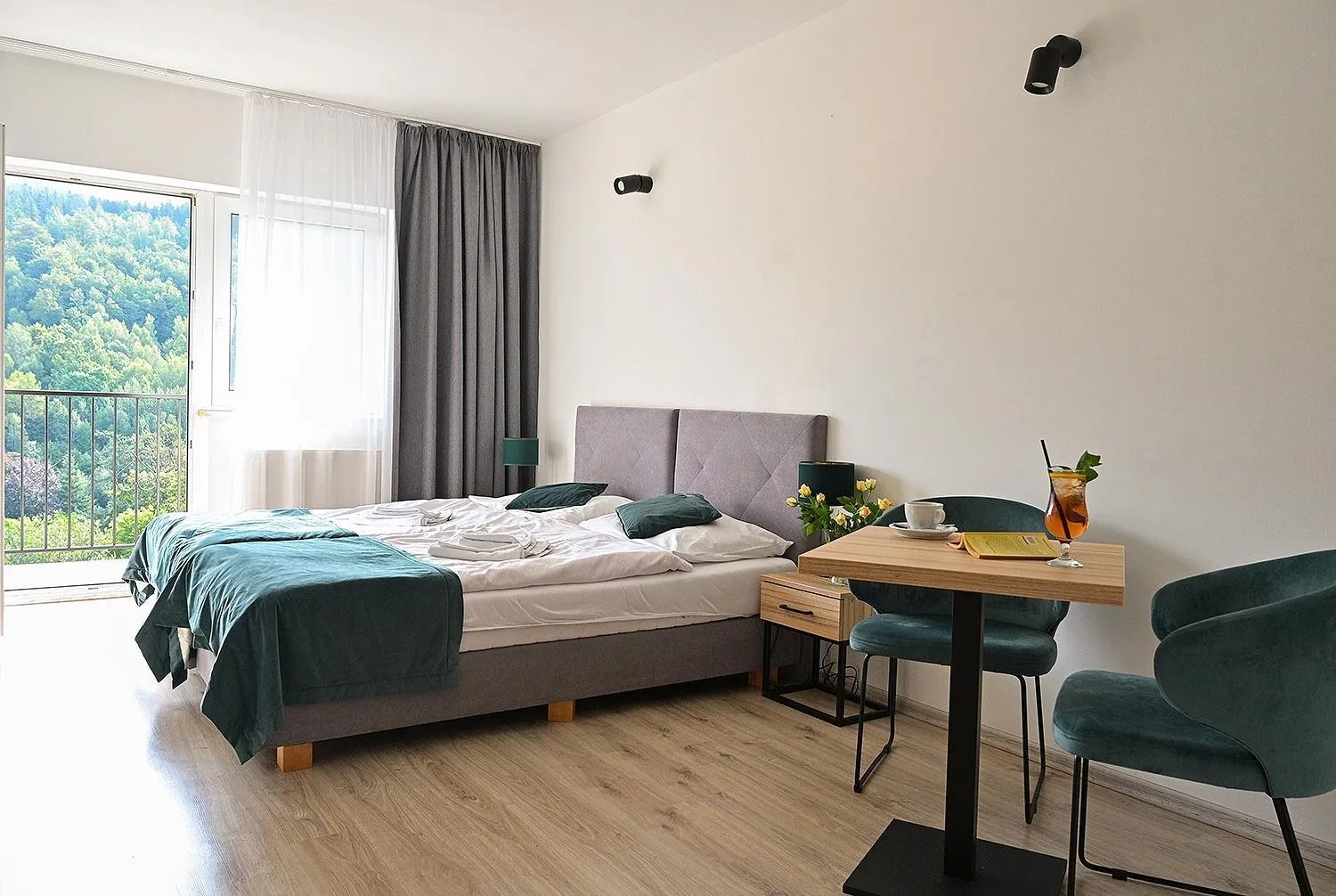 Bed in Dobrzyński Resort Hotel Nefryt