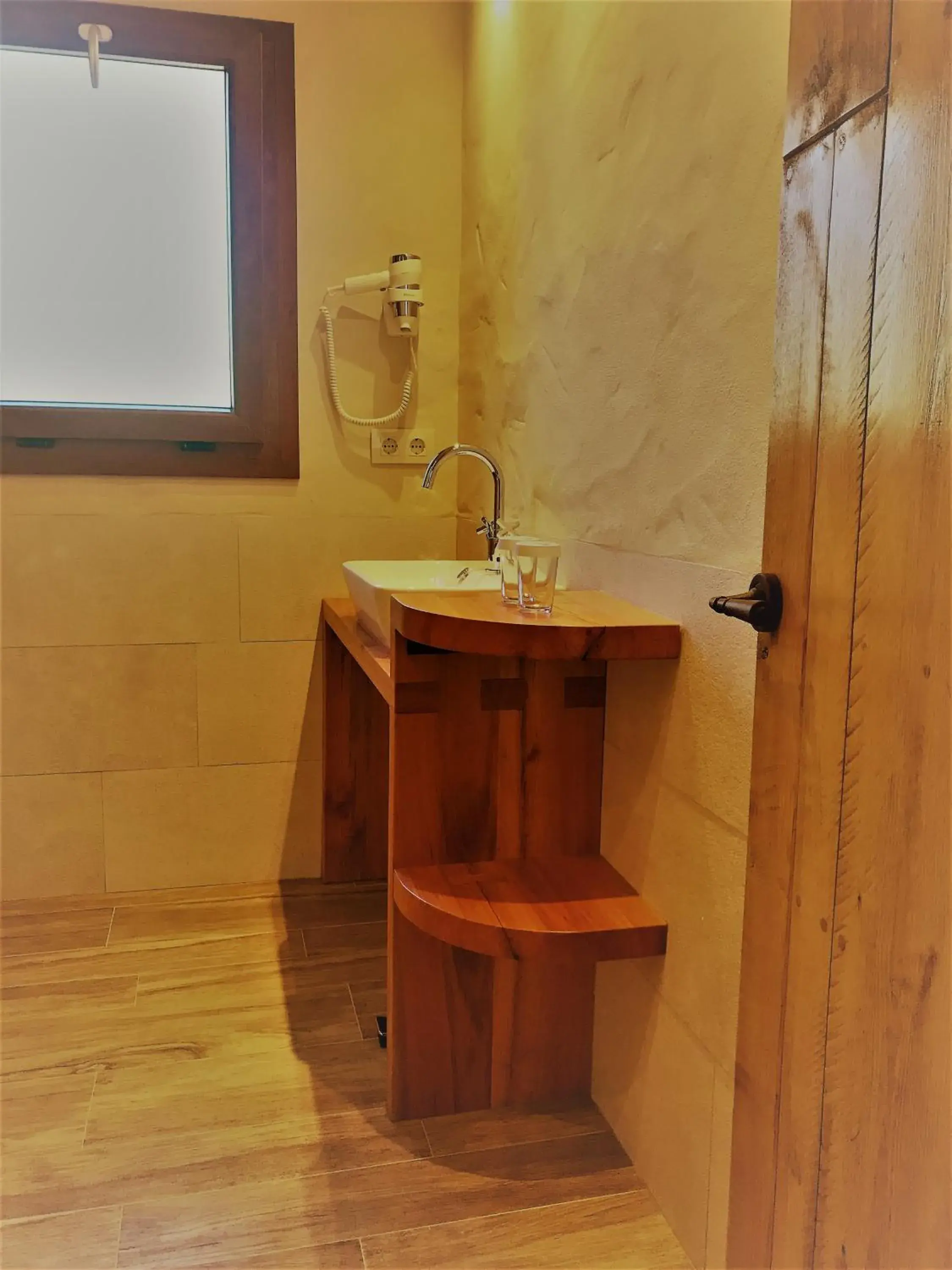 Deluxe Double Room in Chillout Hotel Tres Mares Deluxe Double Room in Chillout Hotel Tres Mares