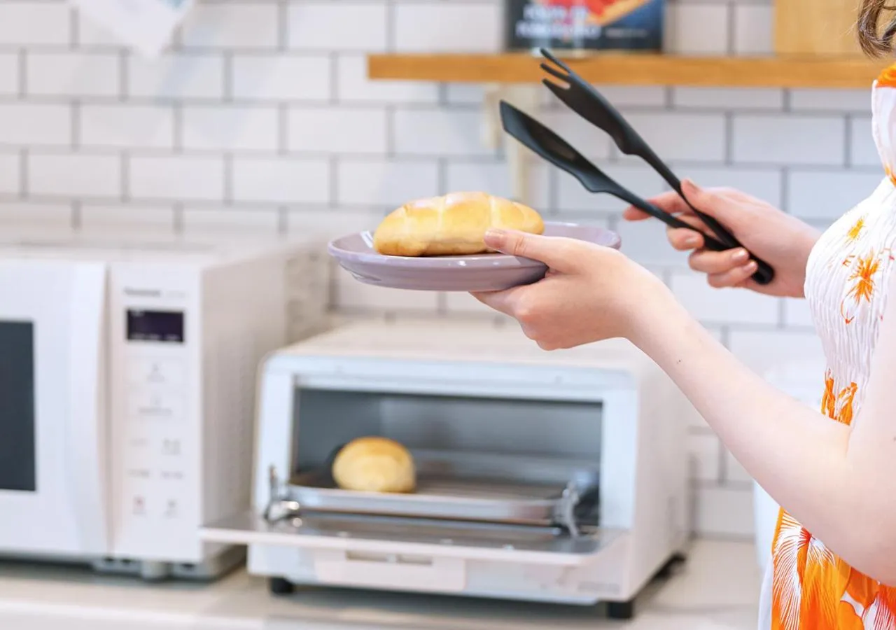 toaster in Villa Malibu Palm Springs Miyakojima Resort