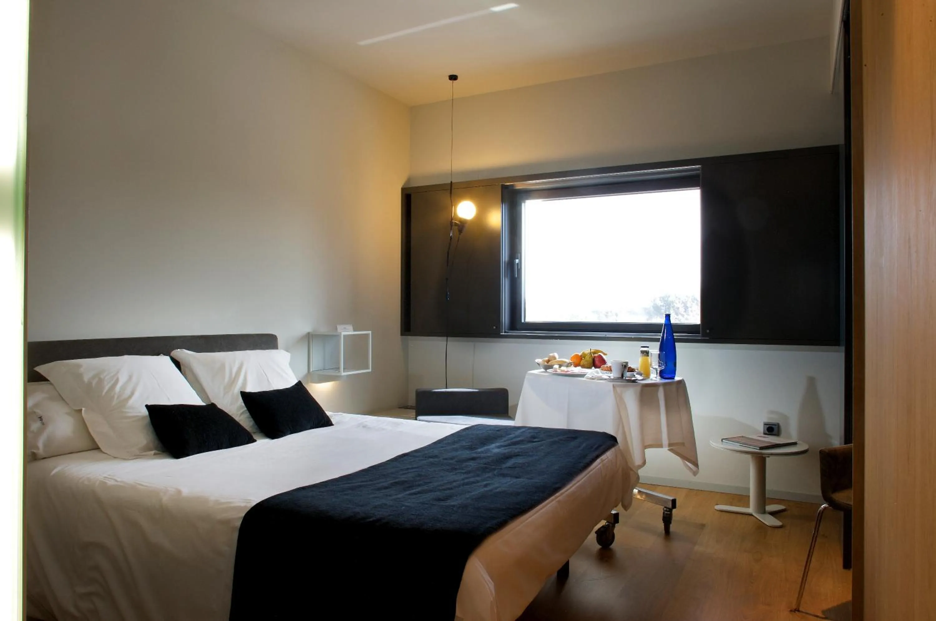 Bed in Blu Hotel Almansa