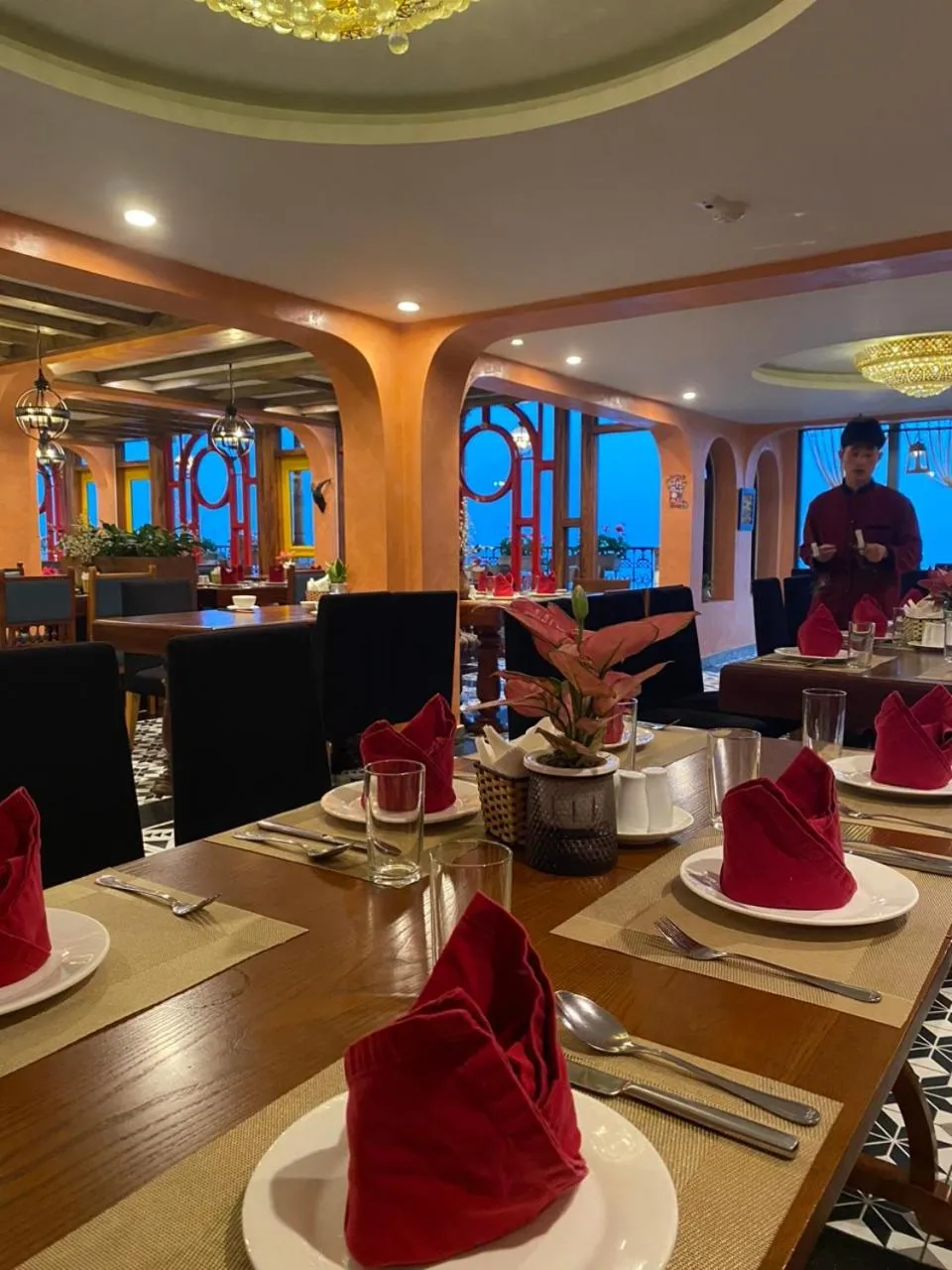 Restaurant/places to eat in HOTEL DE SAPA