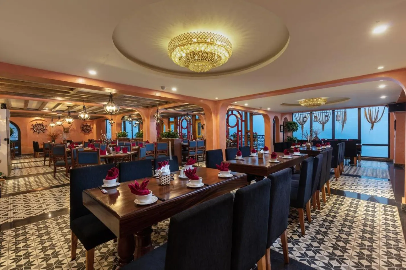 Restaurant/places to eat in HOTEL DE SAPA