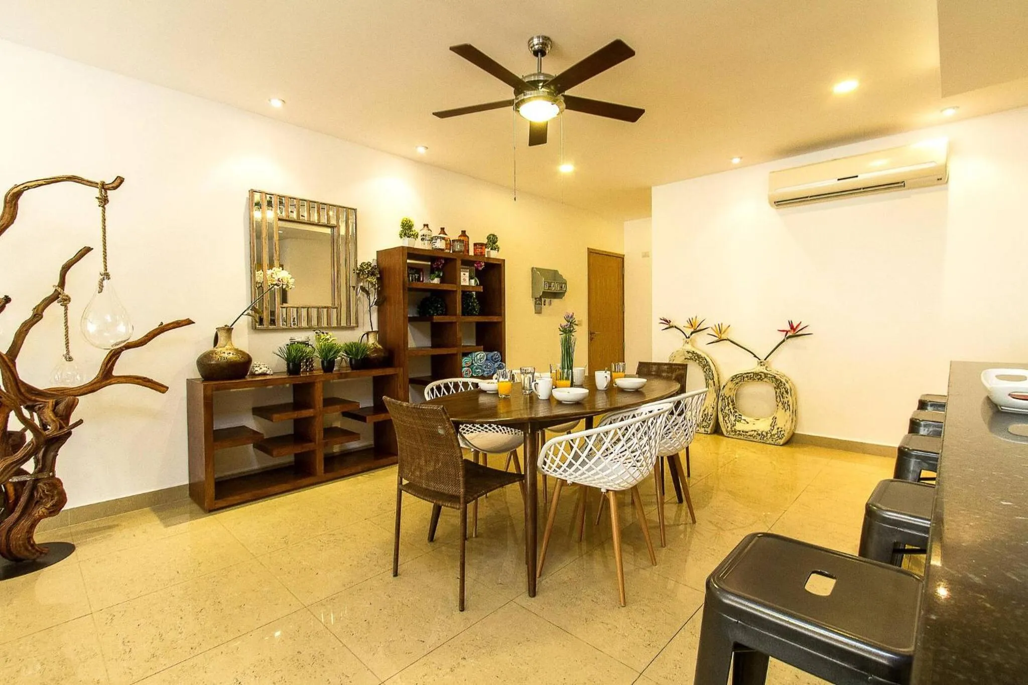 Breathtaking 2 Bedroom, Private Terrace - Bbq