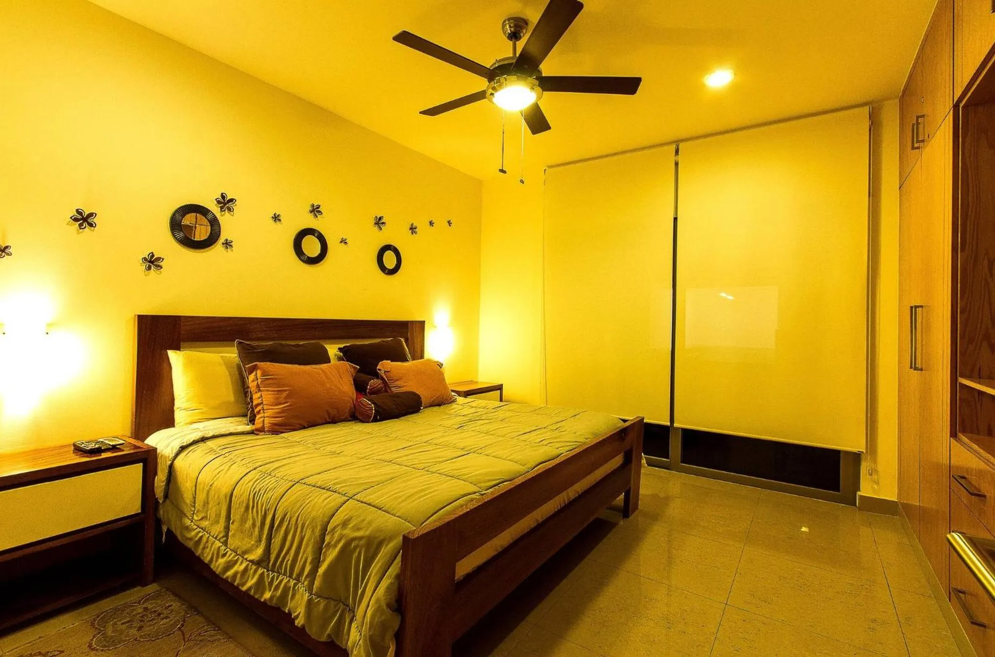 Bed in Breathtaking 2 Bedroom, Private Terrace - Bbq