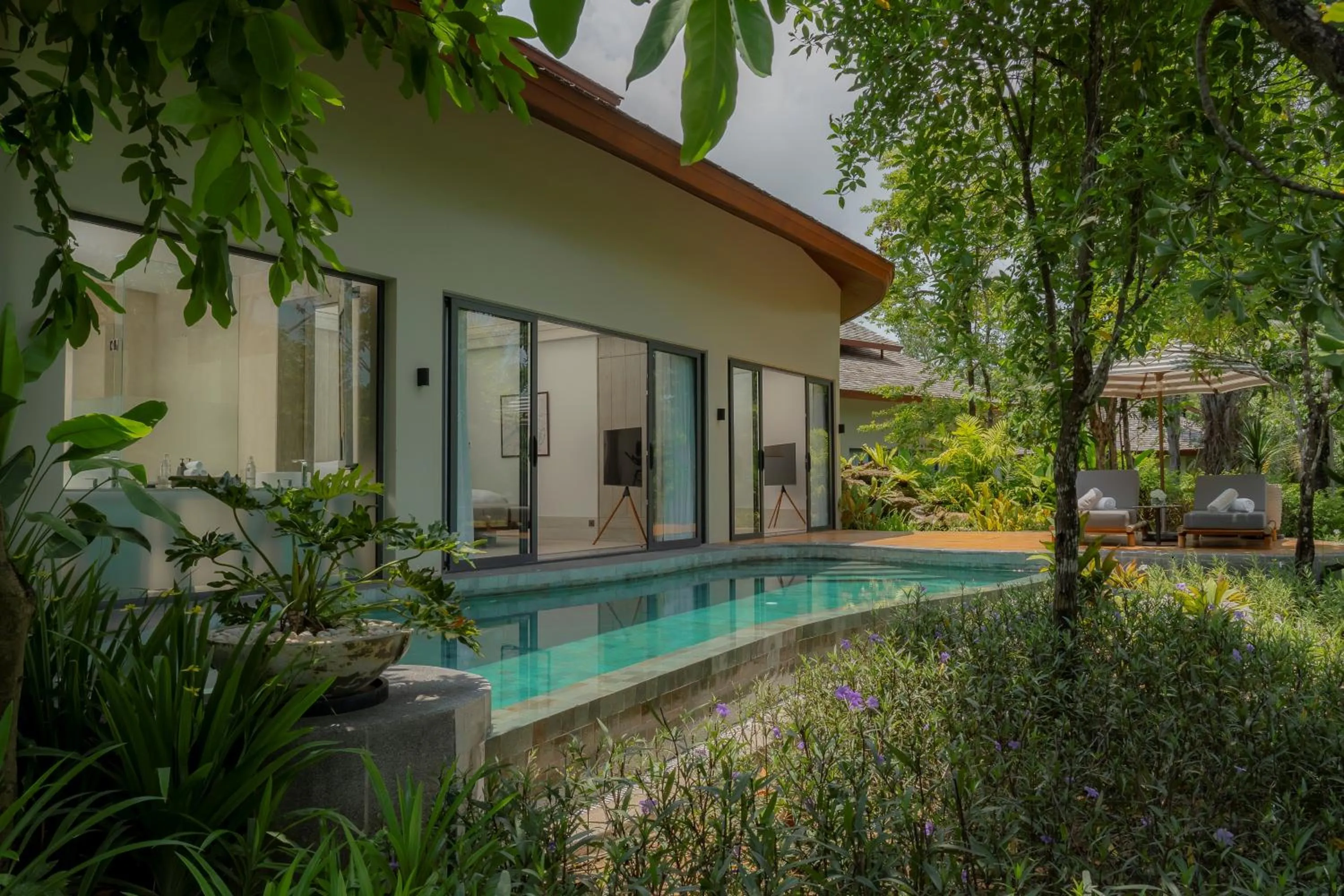 Garden in Anantara Koh Yao Yai Resort & Villas