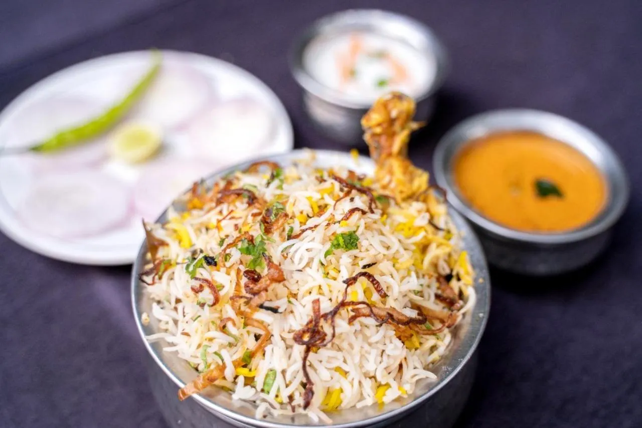 Restaurant/places to eat in Farm Stay Resort - Shamirpet, Hyderabad