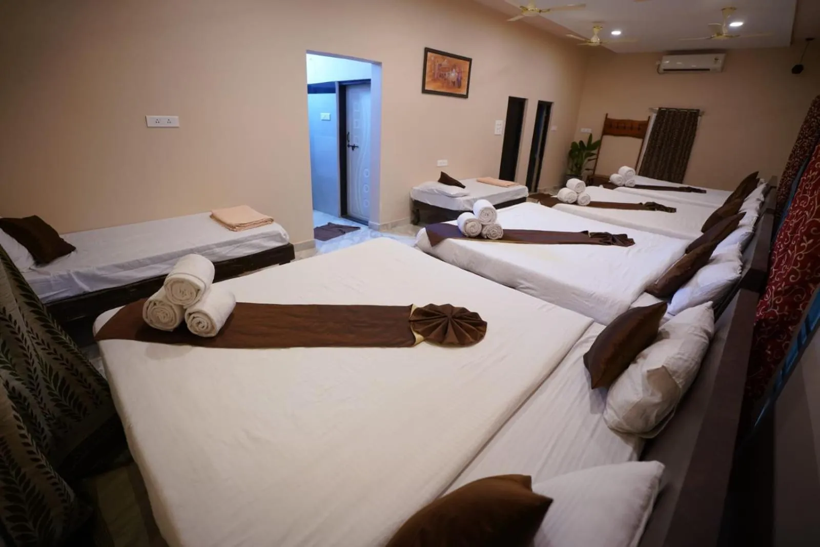 Bed in Farm Stay Resort - Shamirpet, Hyderabad