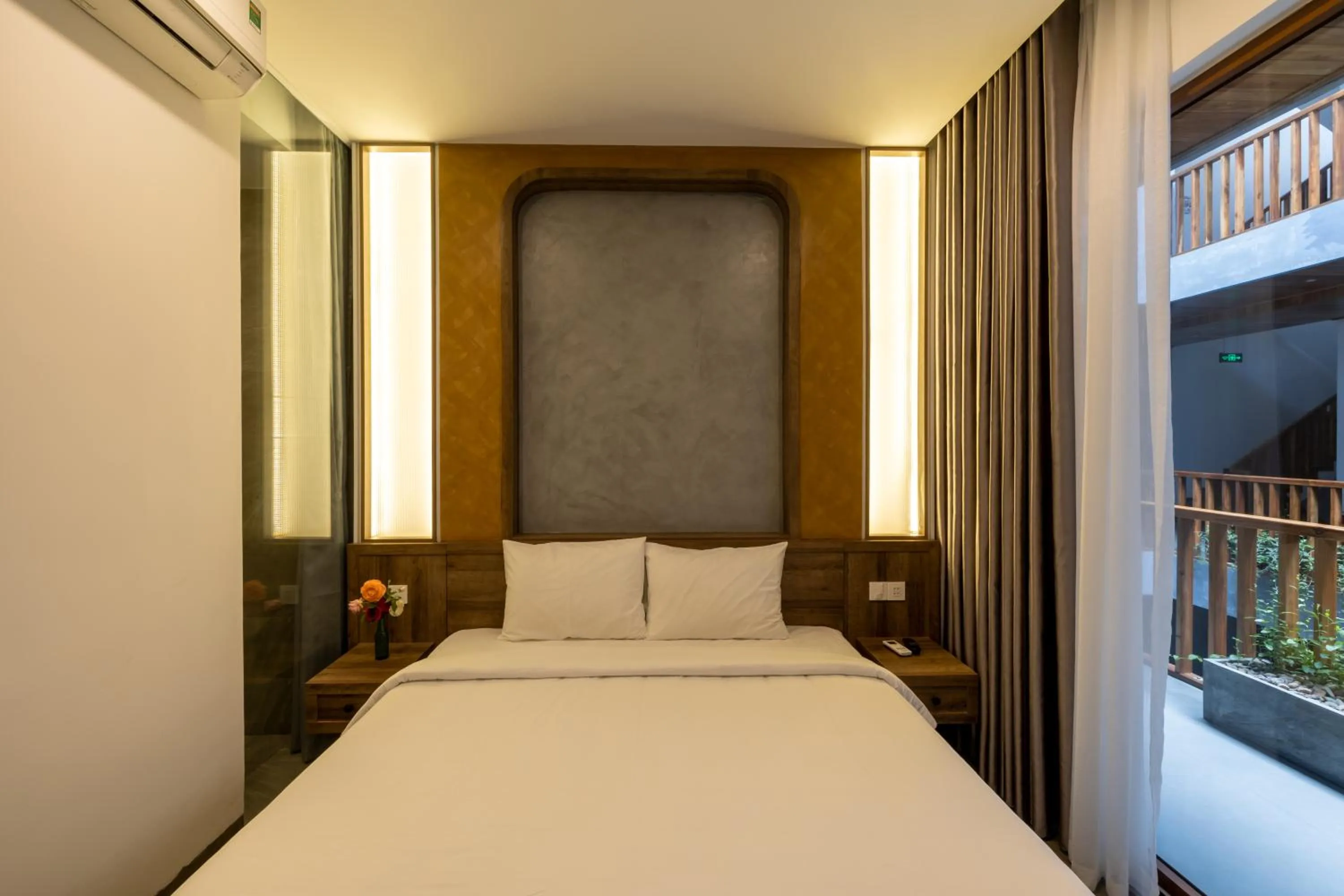 Bed in Moon Sun Boutique Villa Hotel