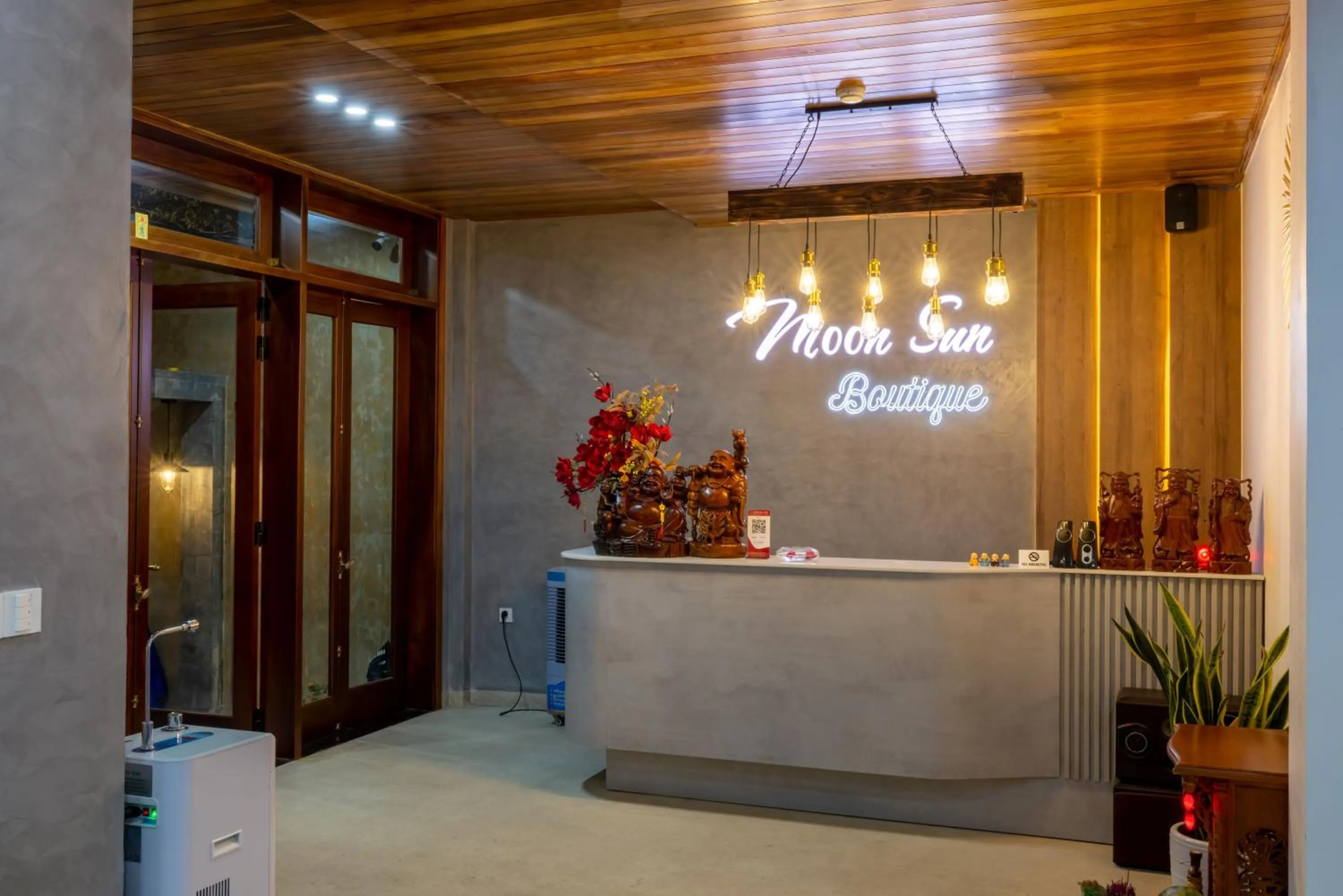 Moon Sun Boutique Villa Hotel