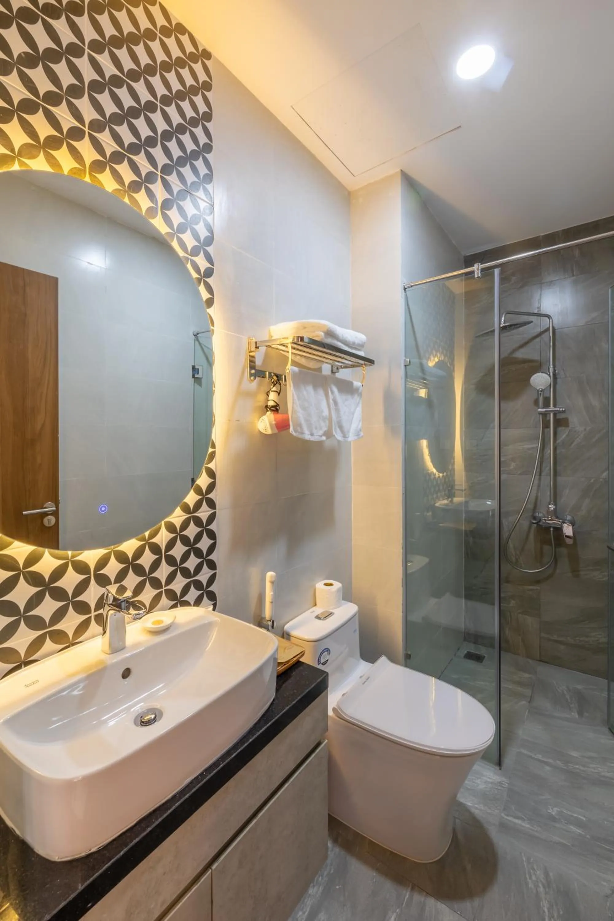 Shower in Moon Sun Boutique Villa Hotel