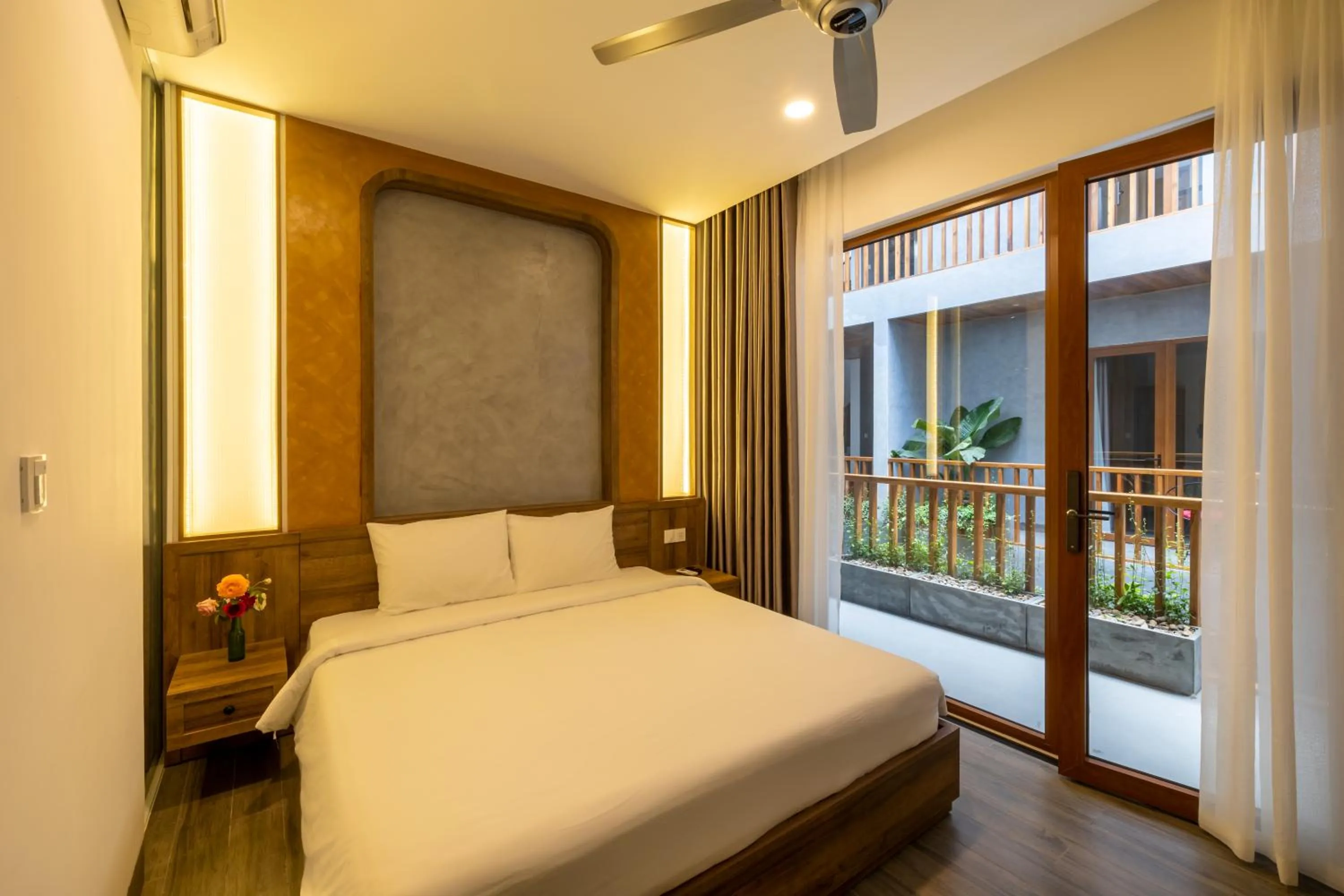 Bed in Moon Sun Boutique Villa Hotel